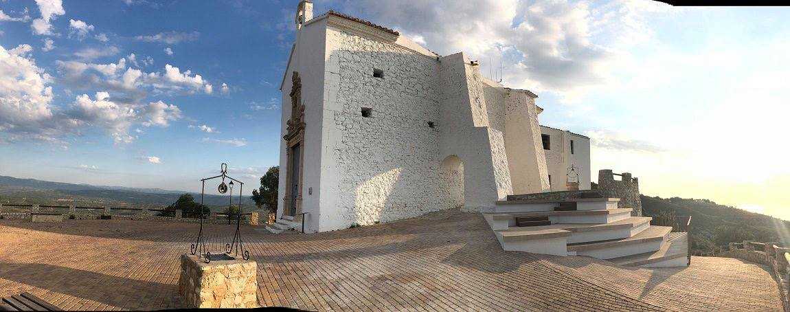 L'Ermita de Santa Llúcia i Sant Benet