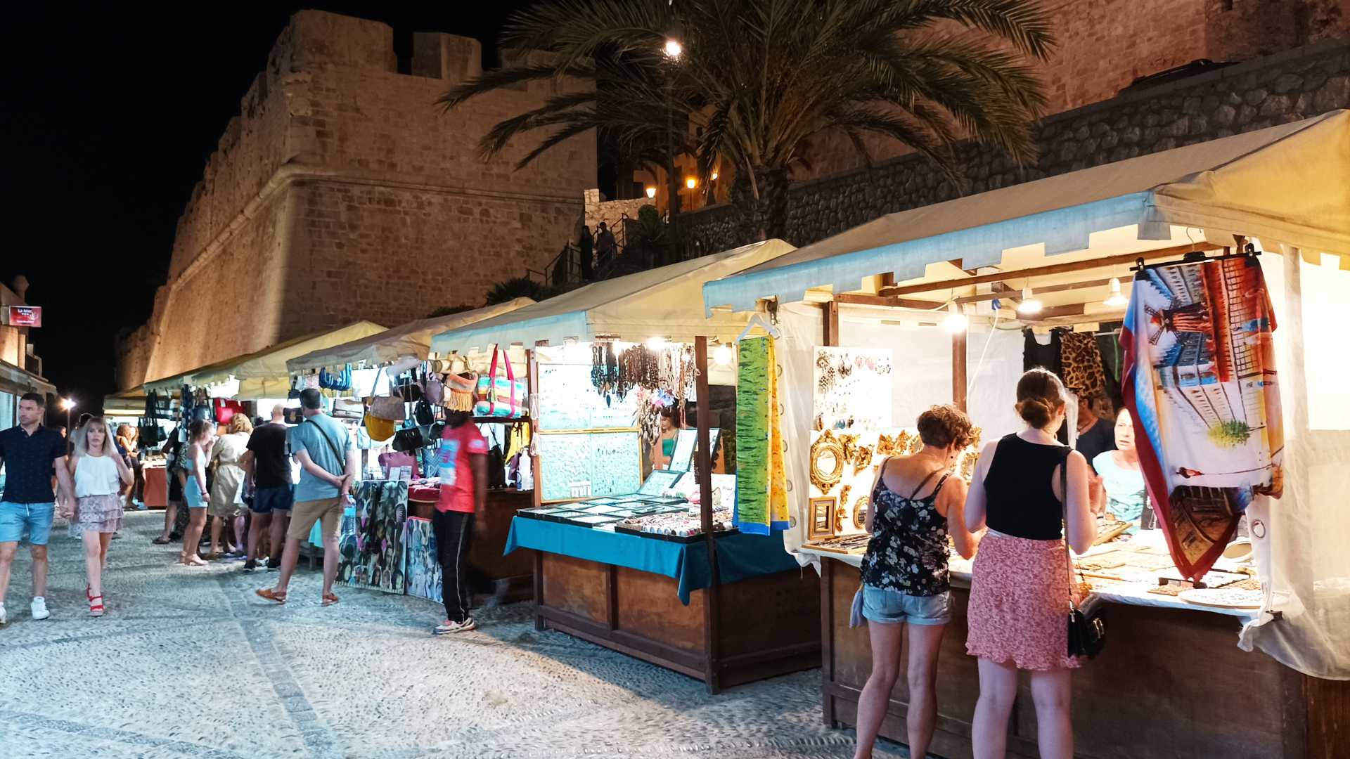 Peñíscola Mercadillo Hippie
