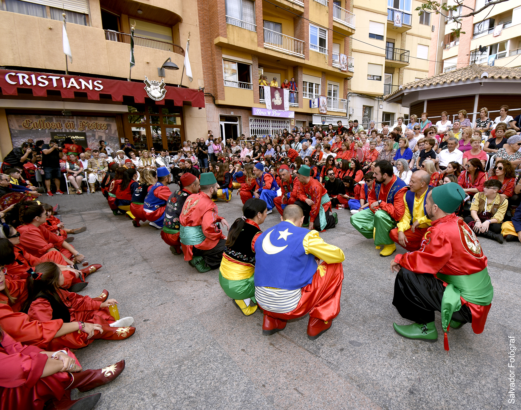 Moros y Cristianos en Honor de la Virgen de las Injurias