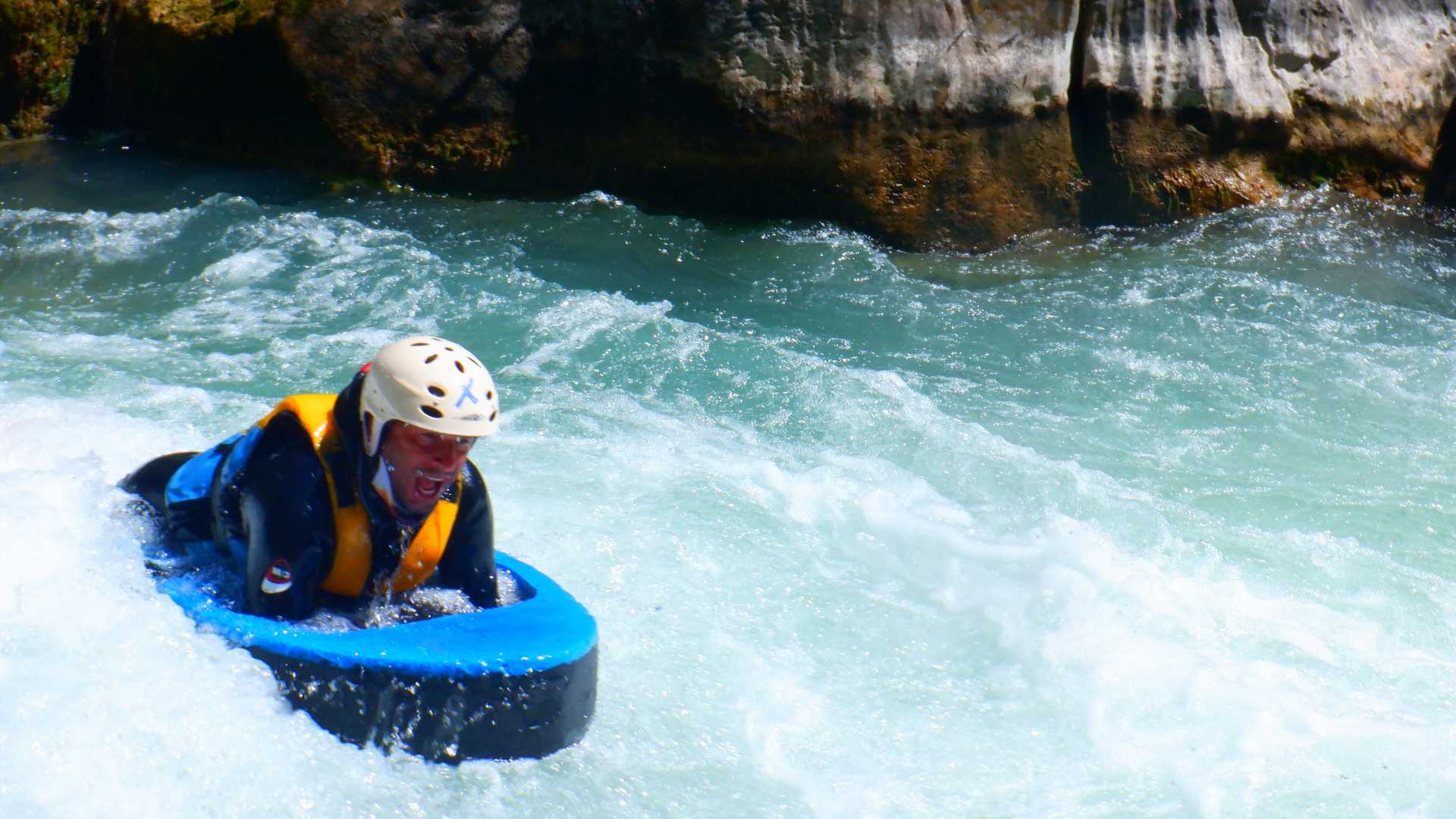 caving montanejos,