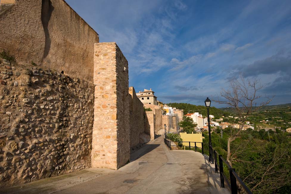 Castell i muralles medievals