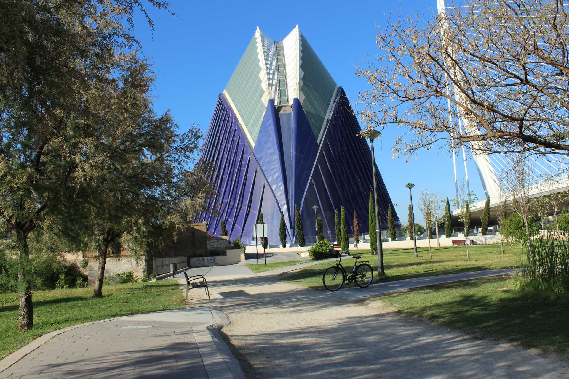 The Turia river gardens