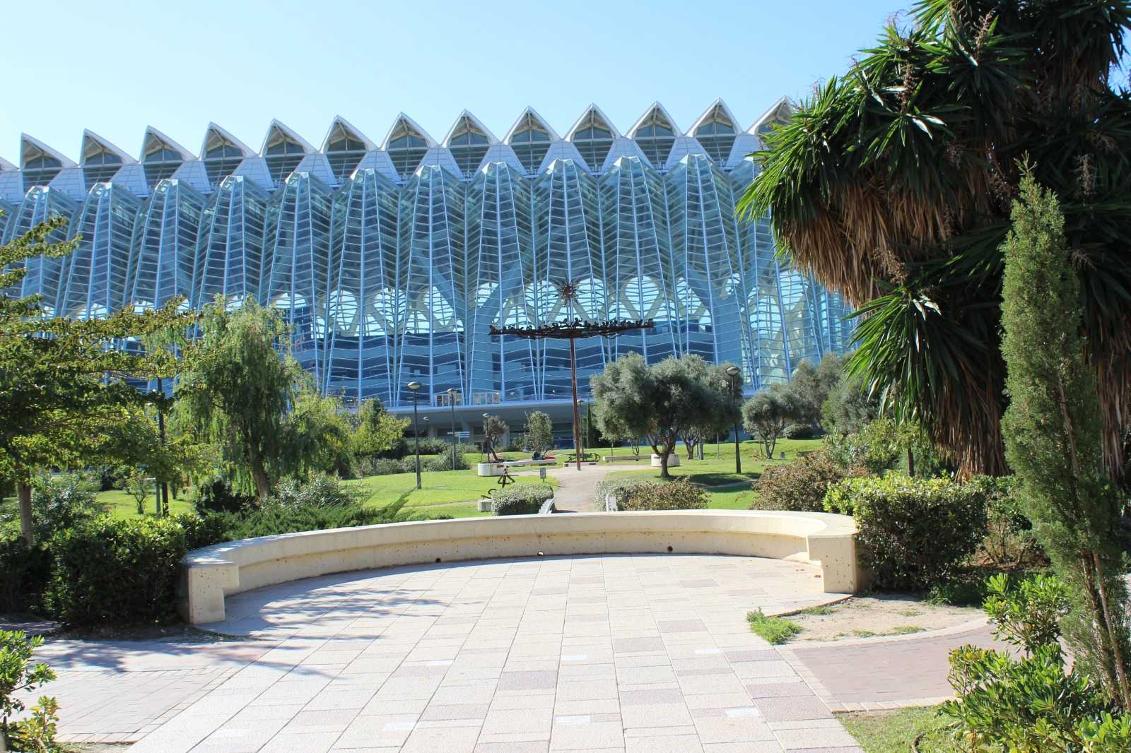 The Turia river gardens