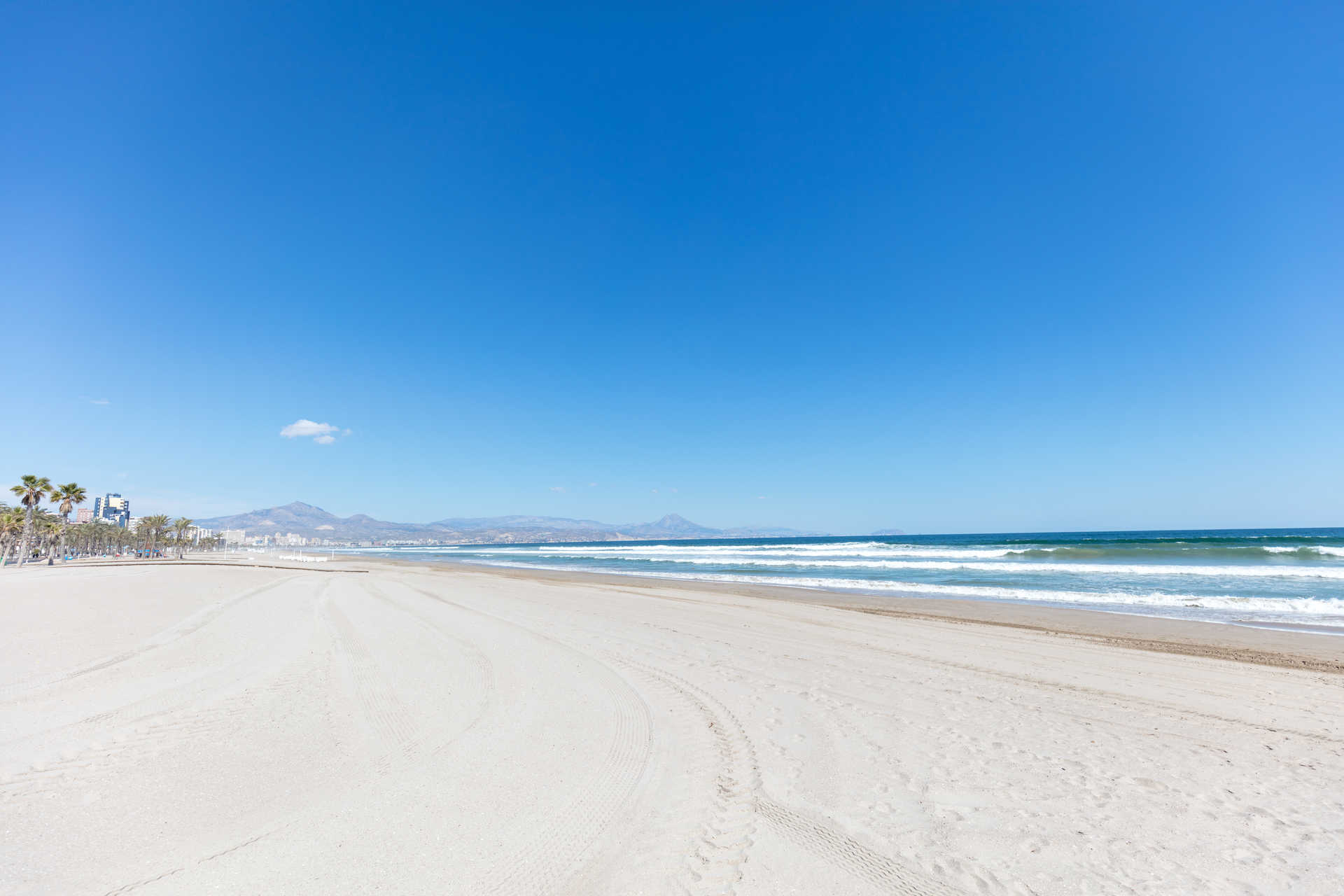 PLAYA DE SANT JOAN