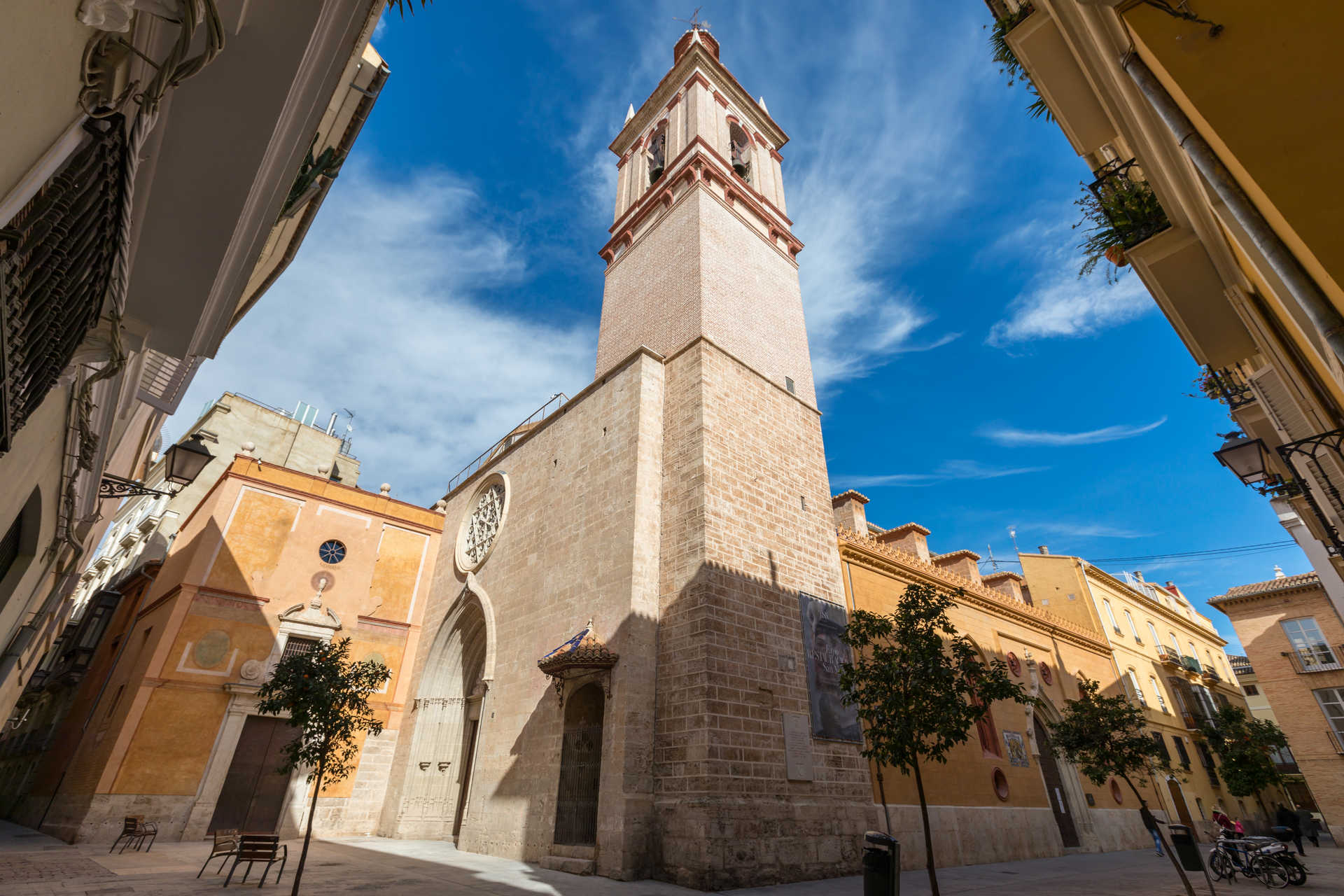 Pfarrkirche San Nicolás De Bari Und San Pedro