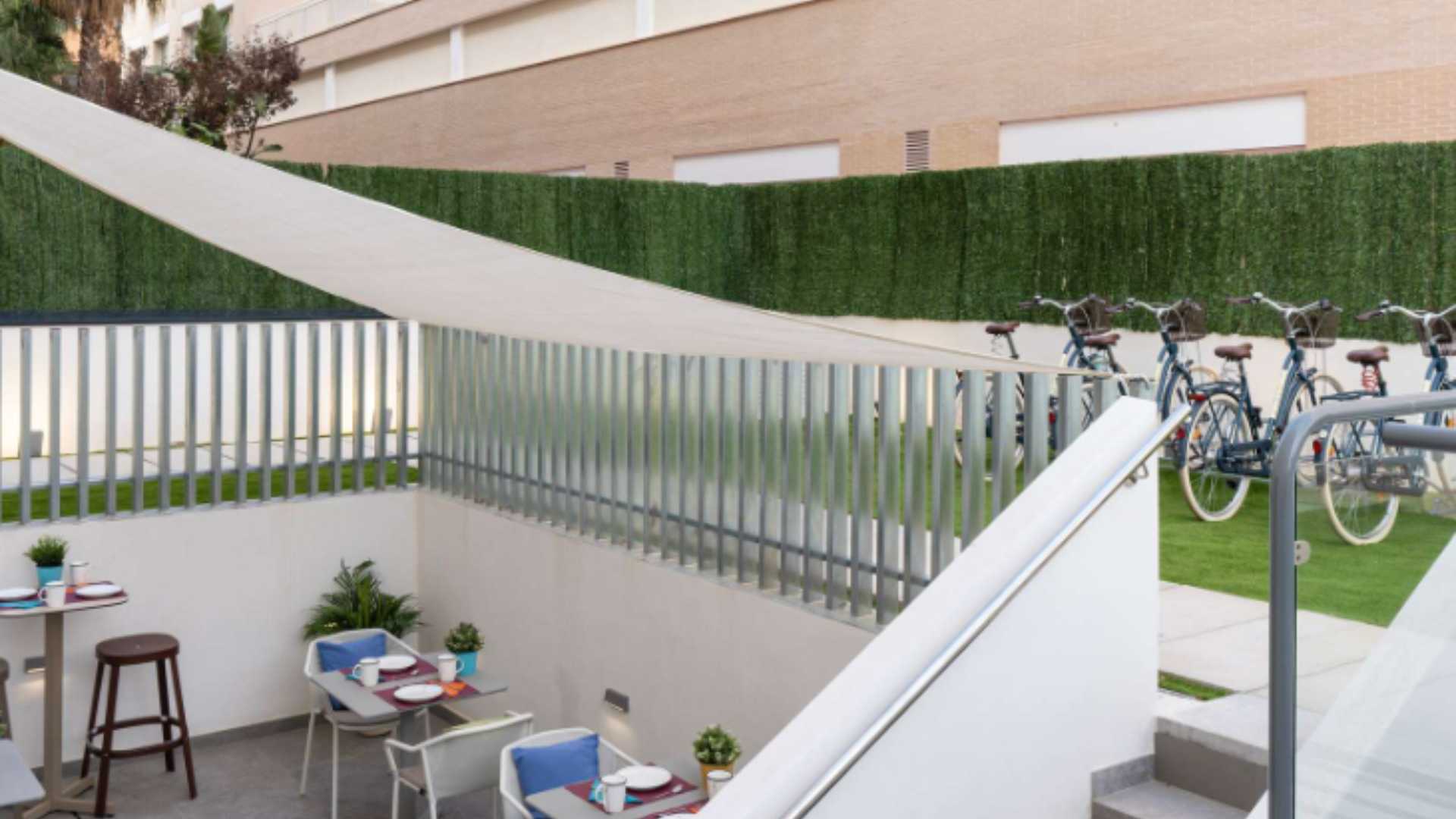 Valencia IBIS BUDGET VALENCIA CENTRO PUERTO