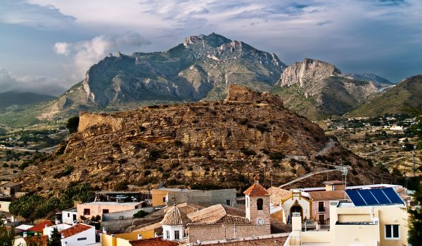 CONCIERTO EN CUEVAS DE CANELOBRE 