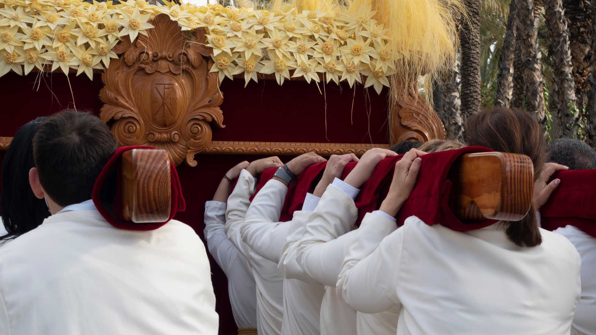 tradiciones semana santa en la comunitat valenciana