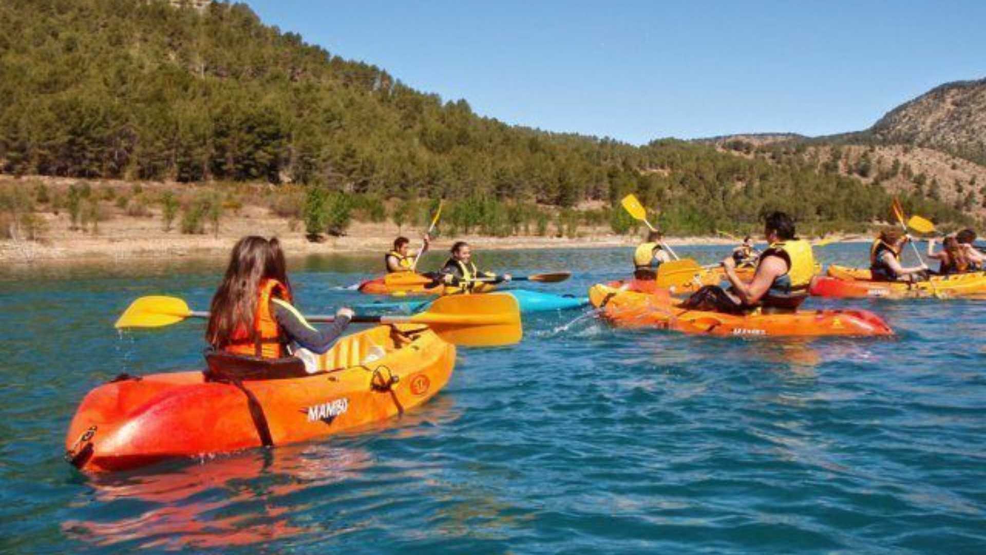 KAYAK EN EMBALSE
