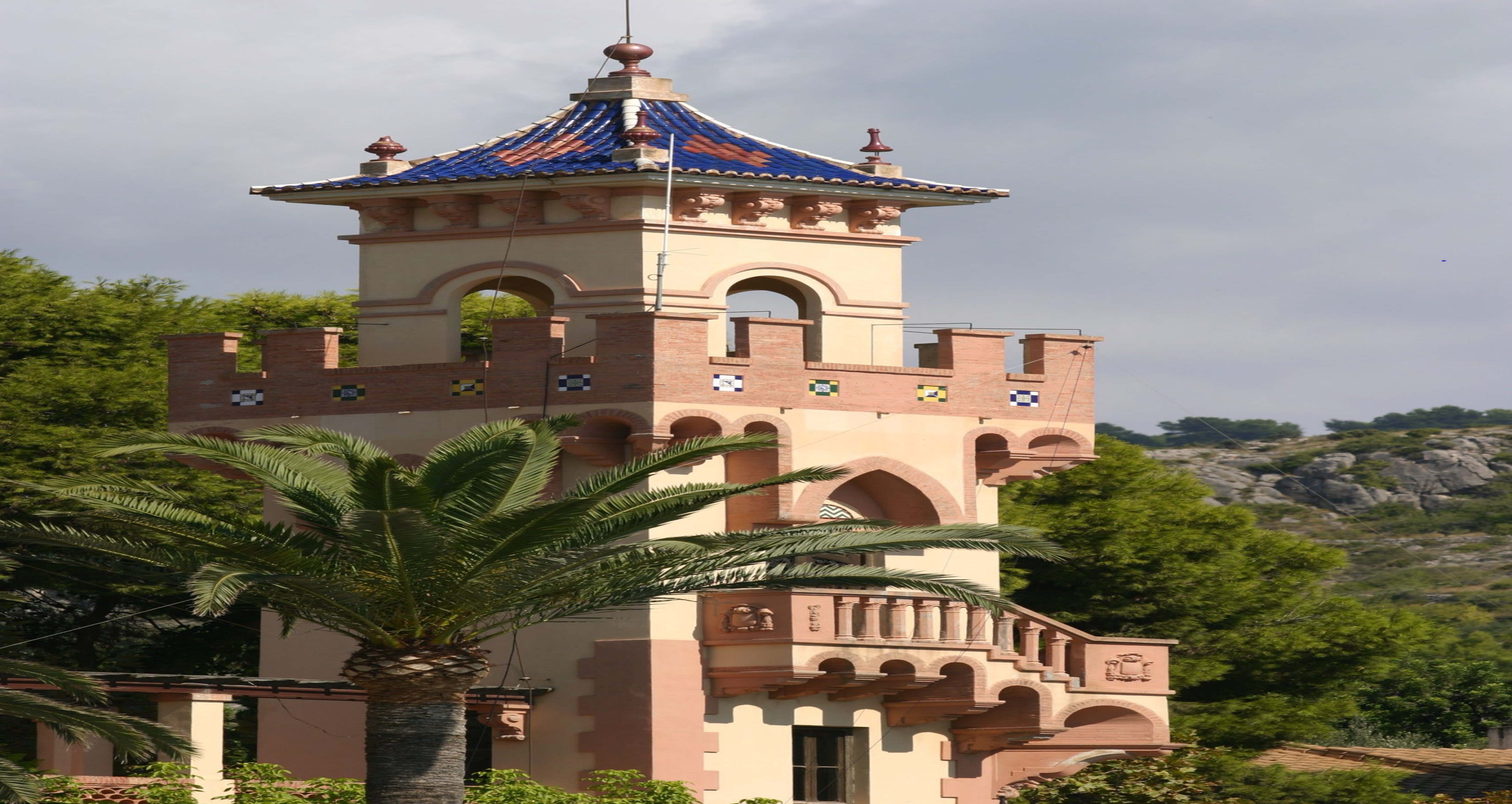 Main image