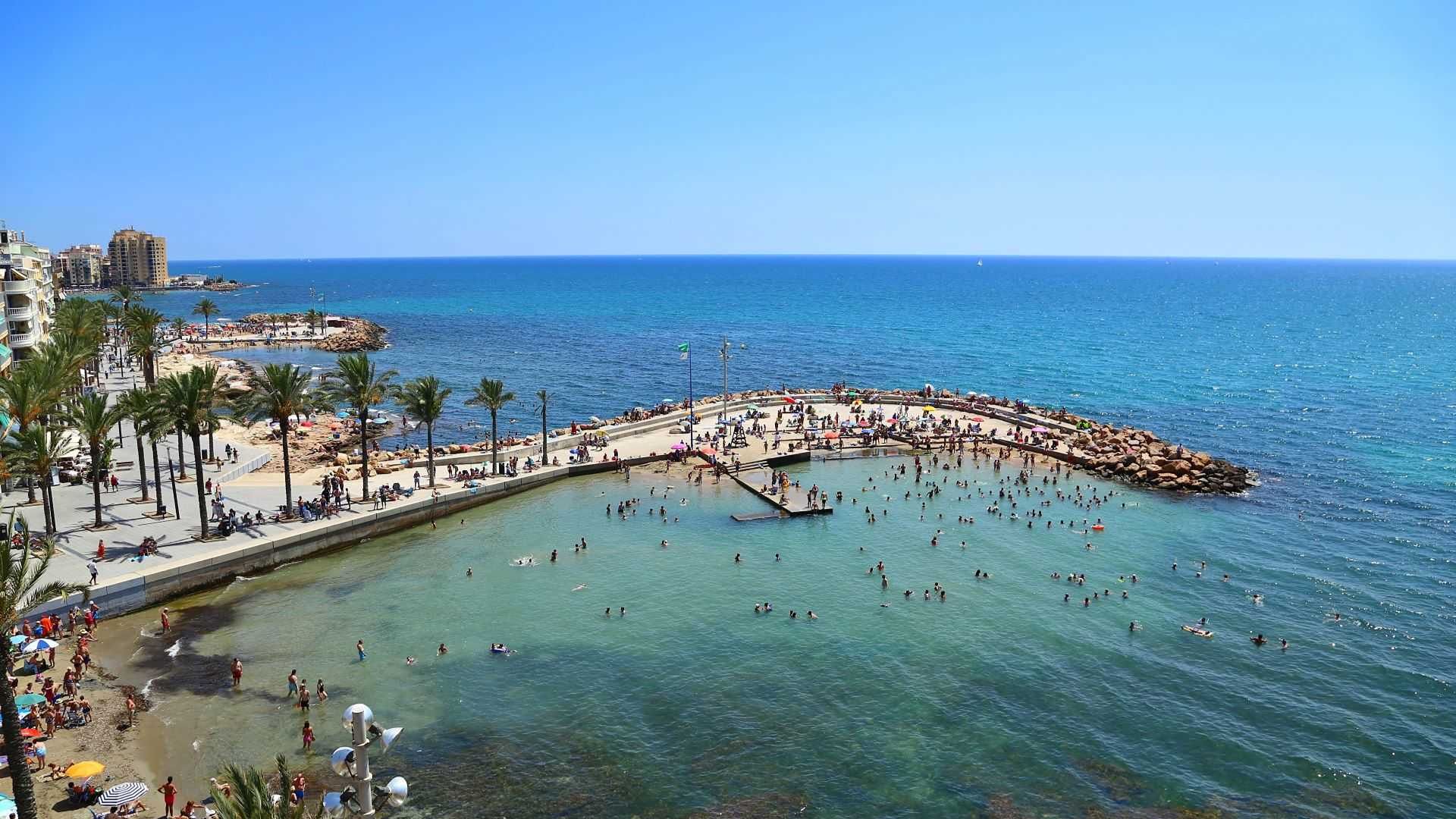 PISCINAS DEL PASEO