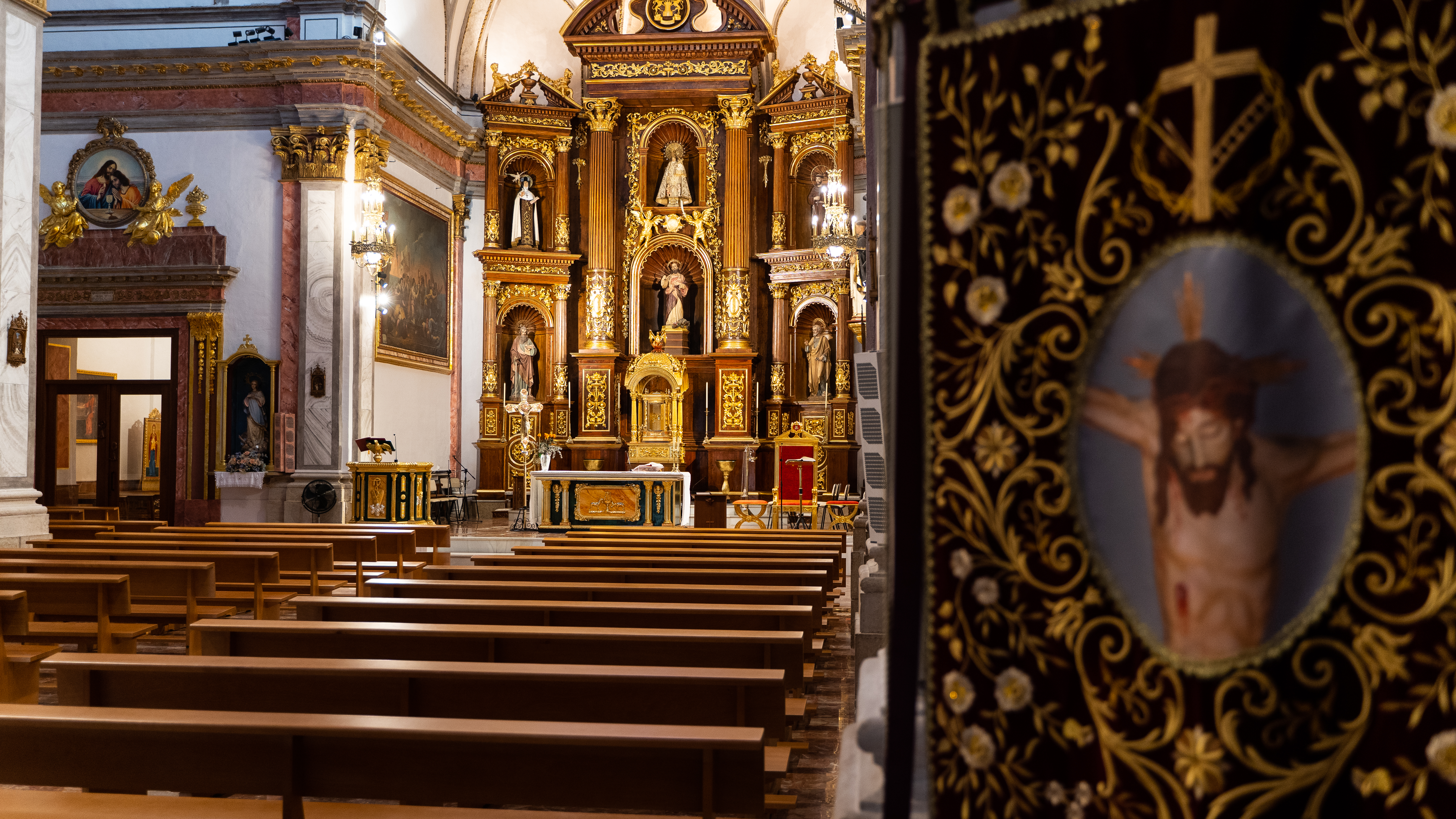 IGLESIA_DE_SAN_BARTOLOME