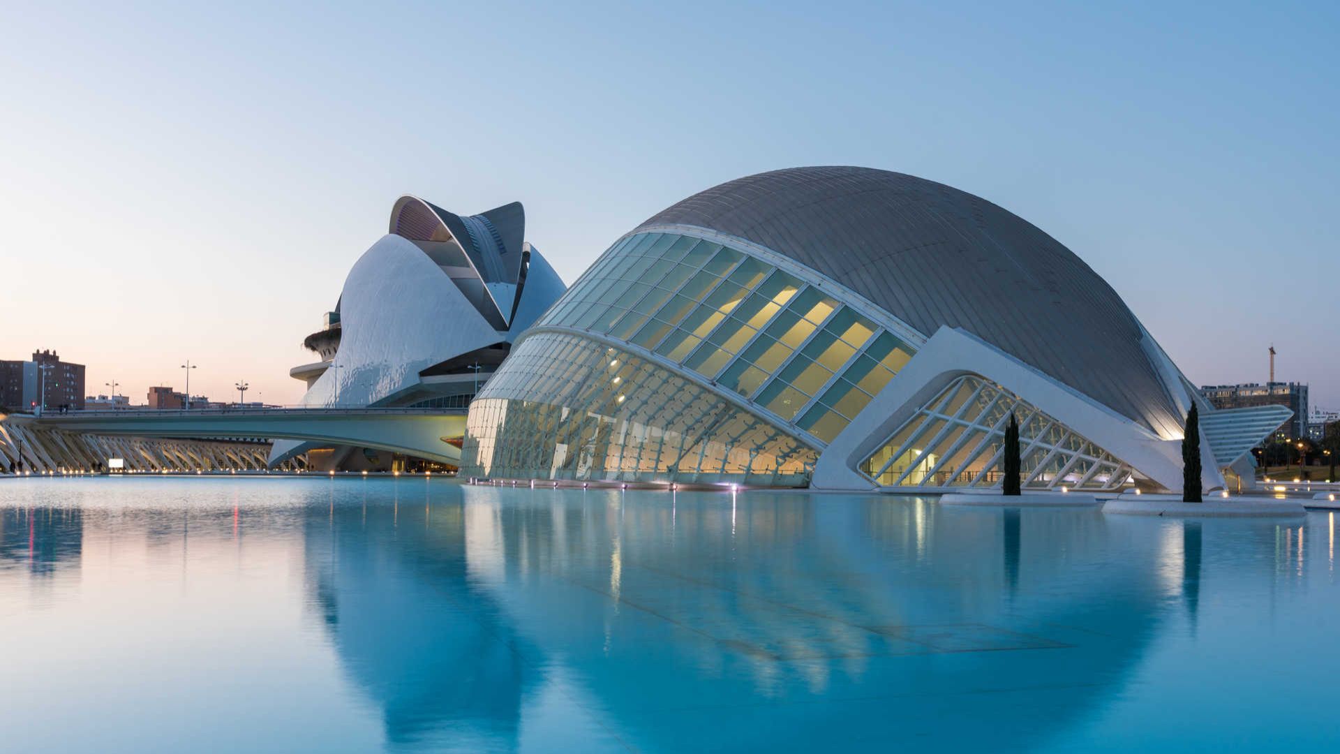 total solar eclipse city of arts and sciences,