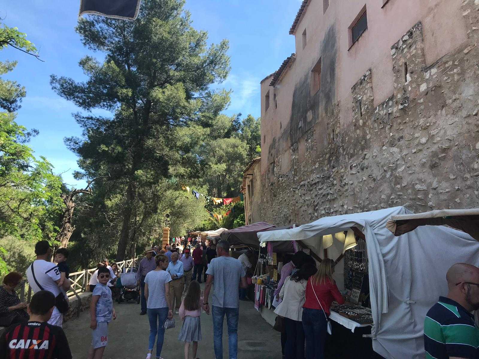 IX MERCADO MEDIEVAL MARÍA DE LUNA