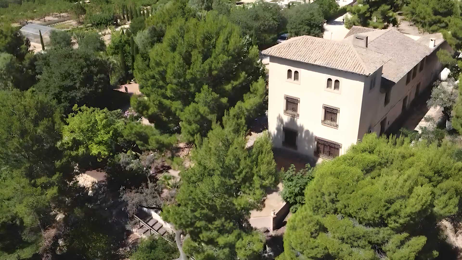 laberinto casa tapena onil alicante,