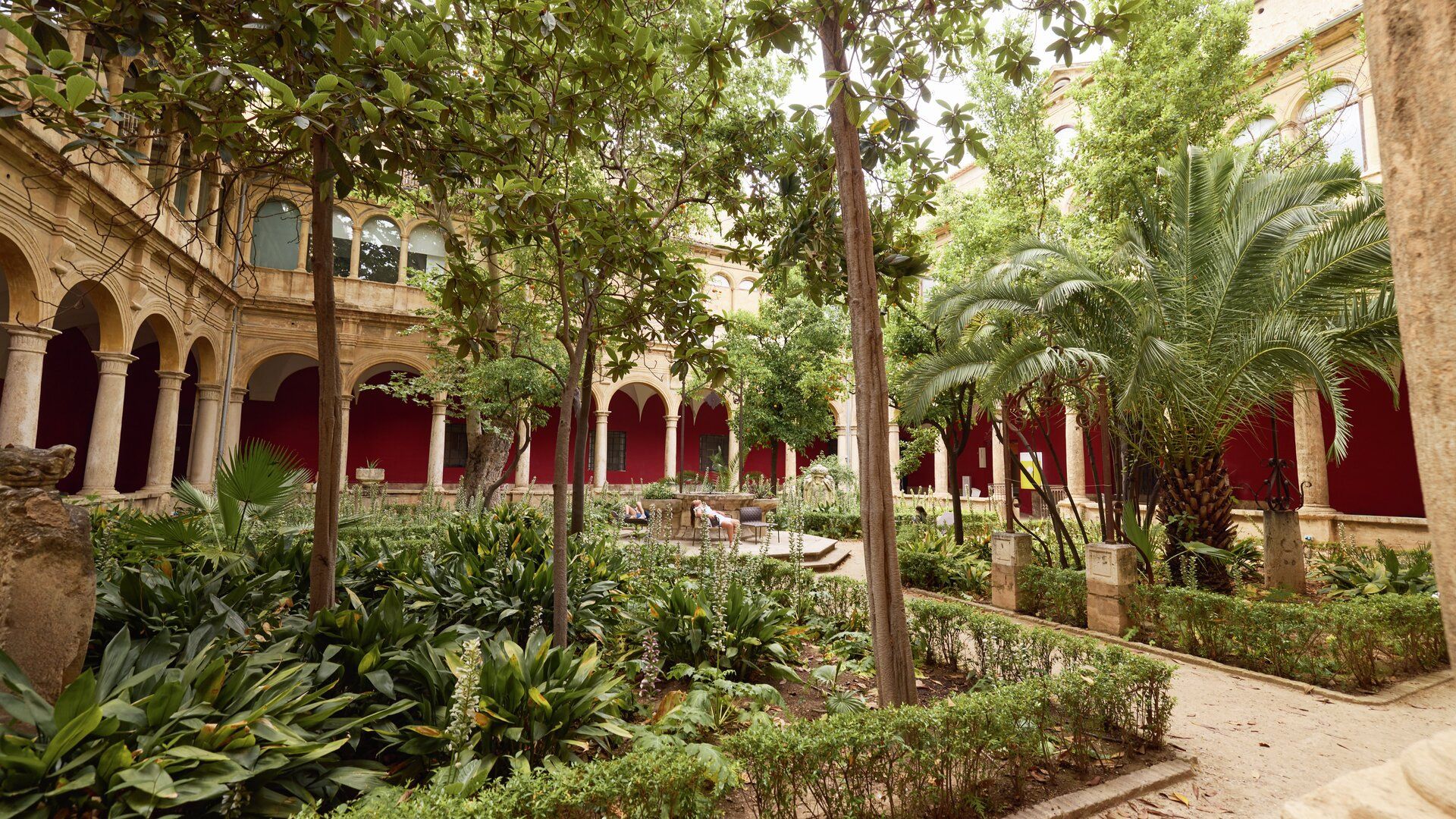 cccc centre del carmen de culture contemporaine​,