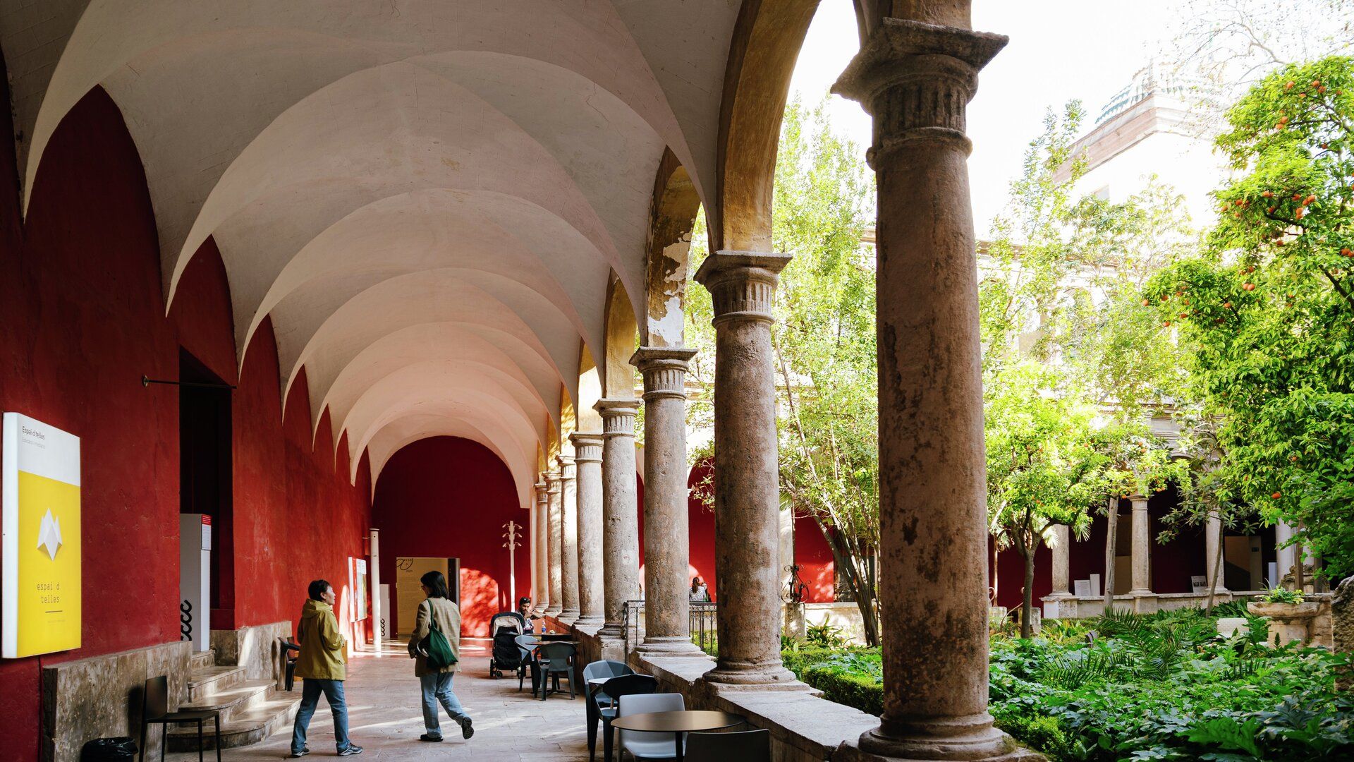 cccc centre del carme culture contemporaine​,