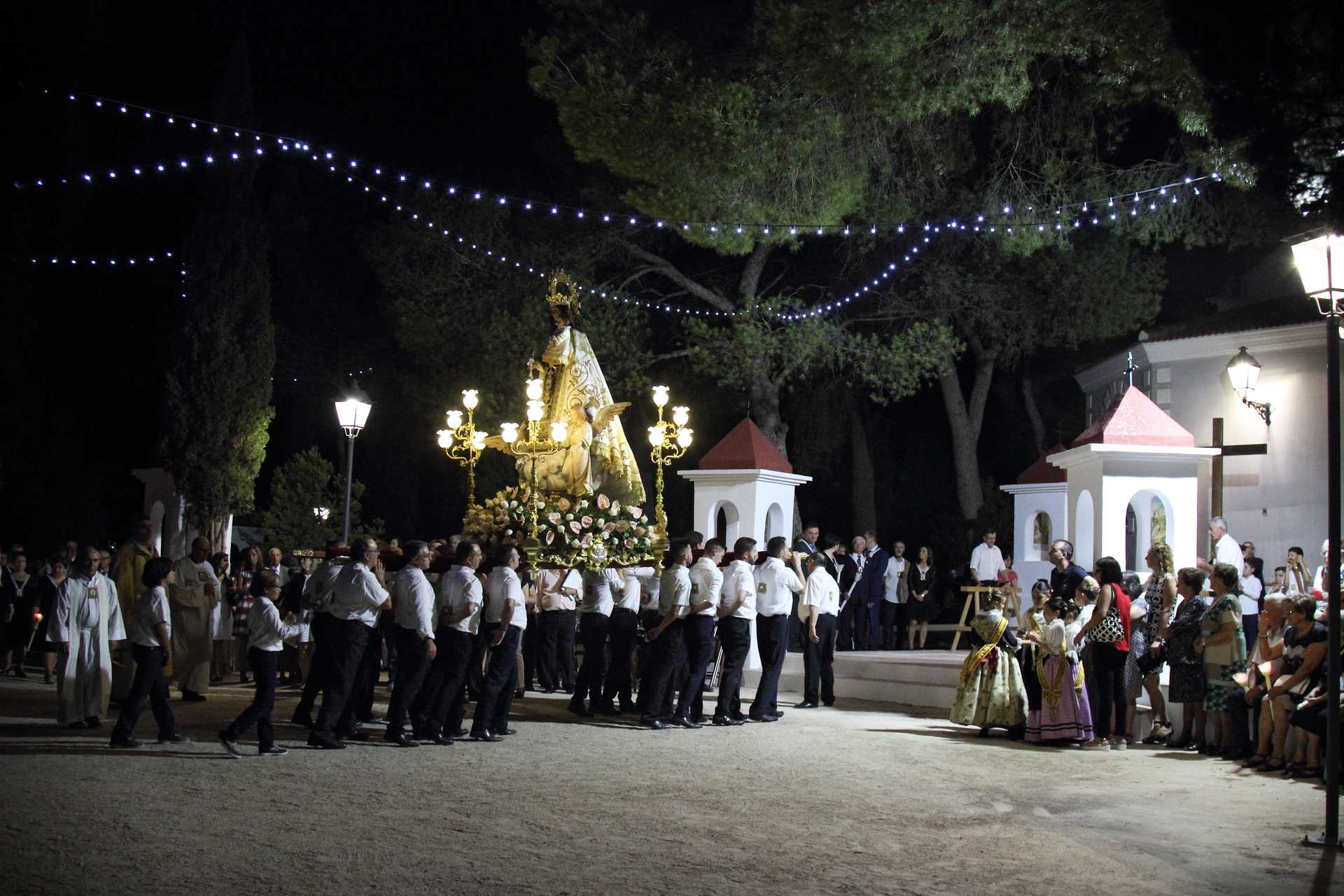 Fiestas Patronales  a San Cristóbal y  la Virgen del Carmen
