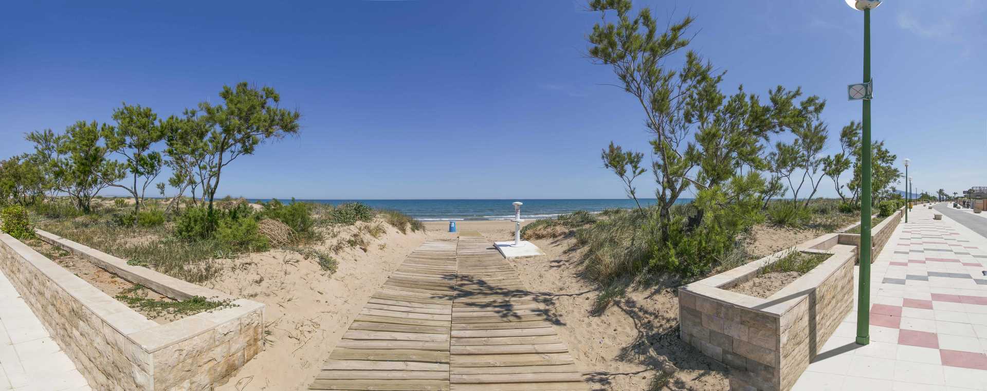 Strand Aigua Blanca