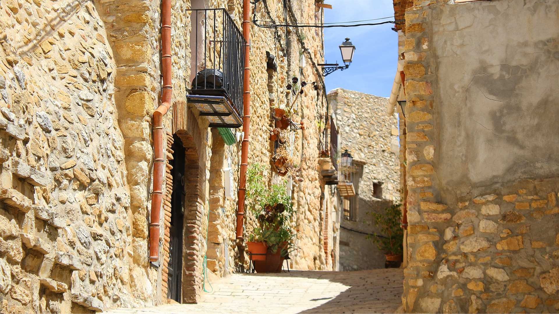 que veure en cervera del maestre,