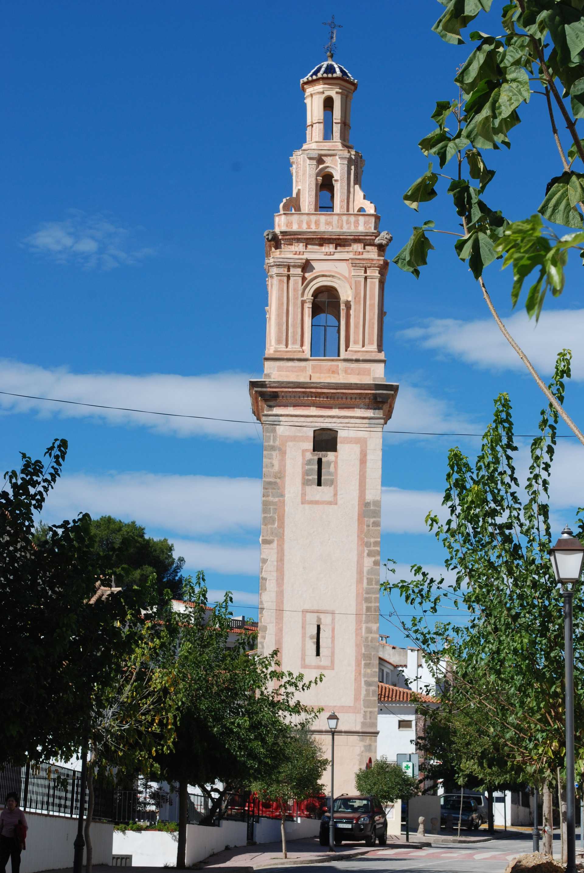 Torre campanario del Convento de los Dominicos Ayódar