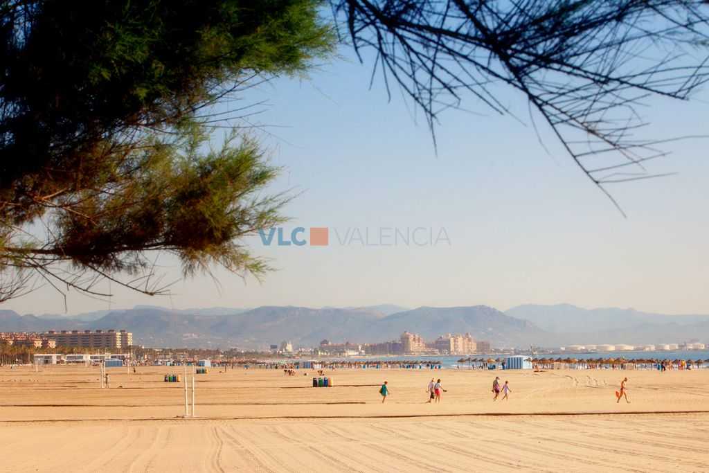 Valencia Playa La Malva-Rosa