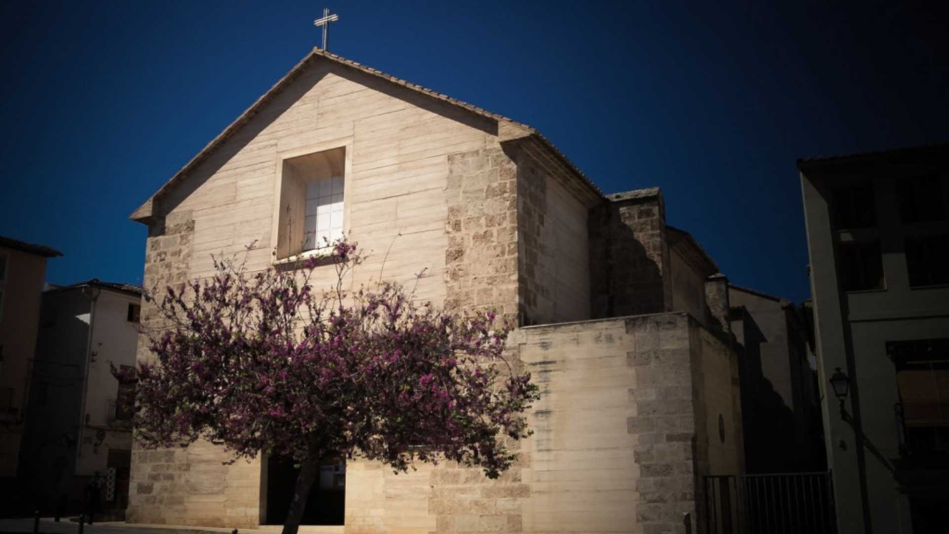 jativa church,