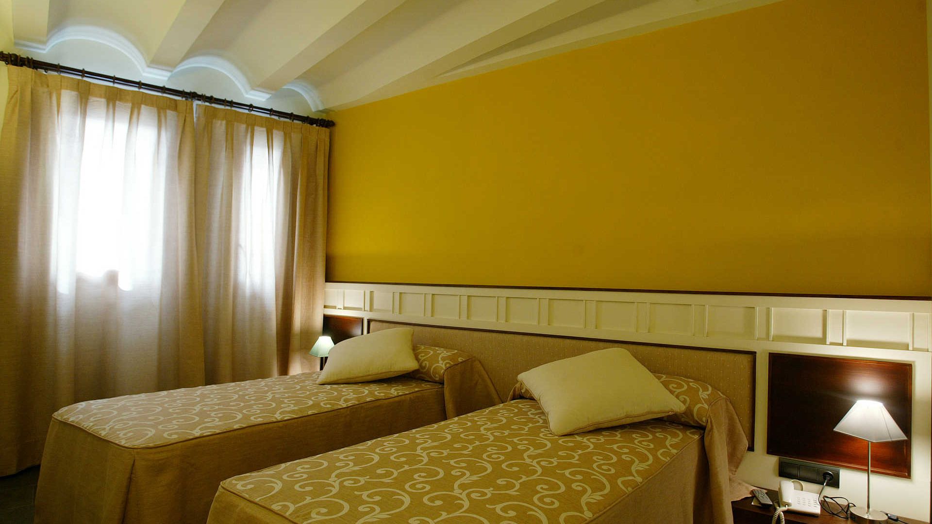 la fonda moreno morella​,