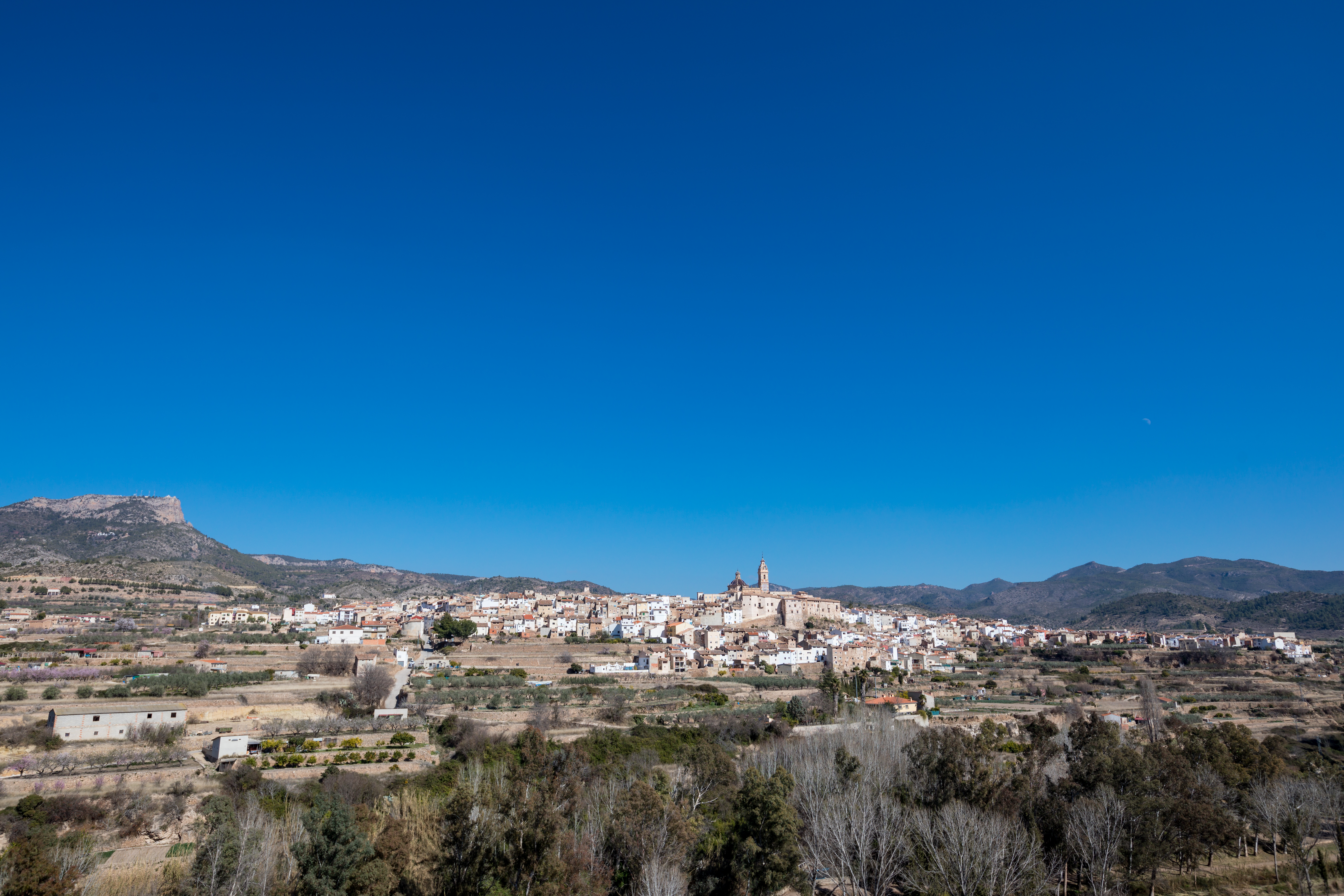 Castillo y murallas