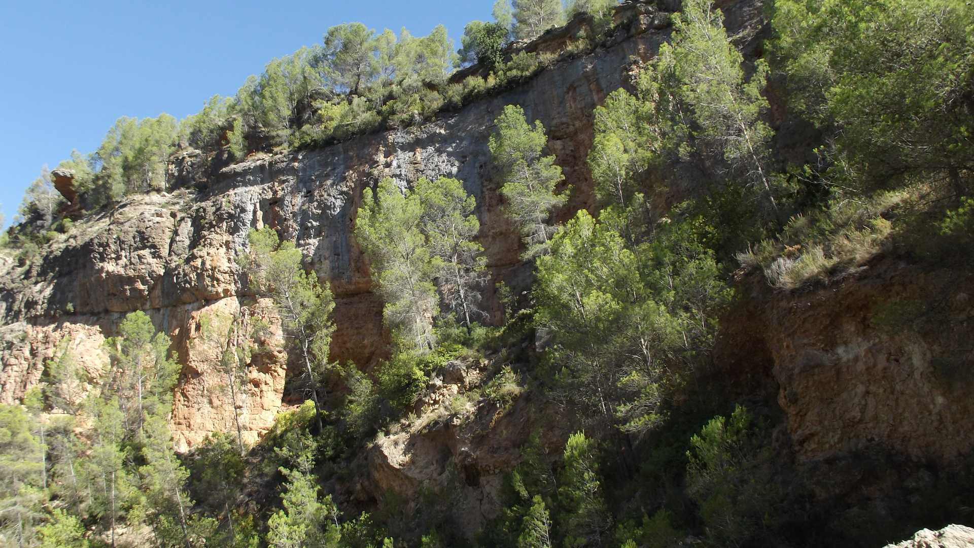 Abri-sous-roche de Voro