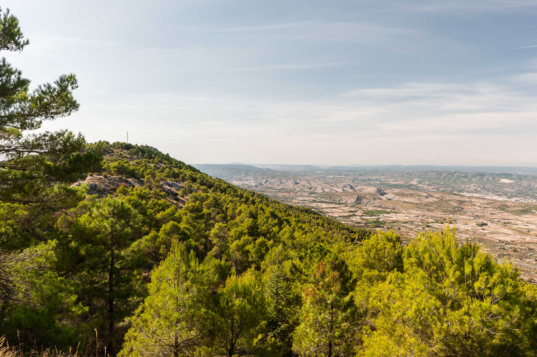 ruta por el interior de alicante en otoño,