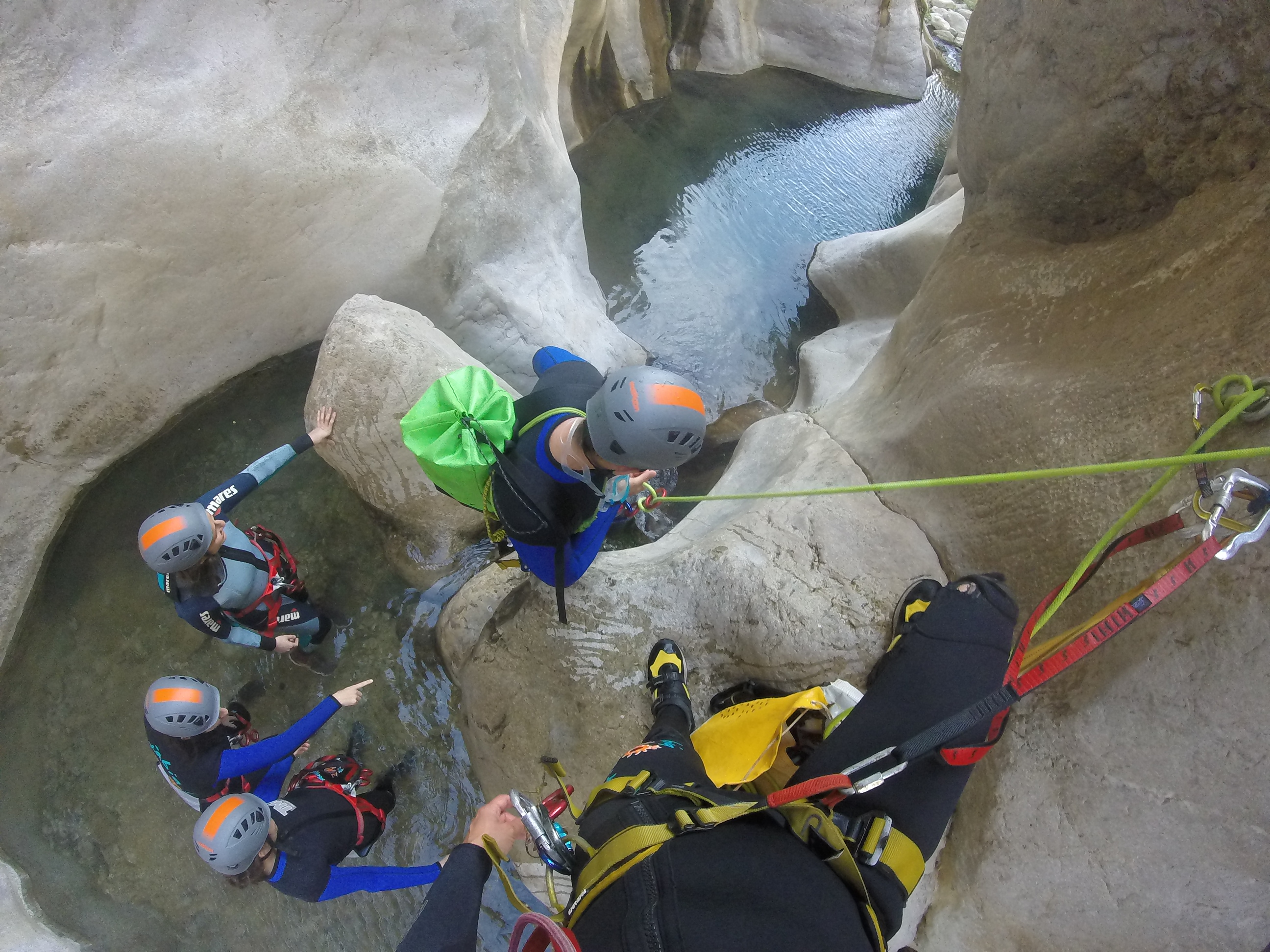 Barranquismo. Explora espectaculares gorgas esculpidas en piedra