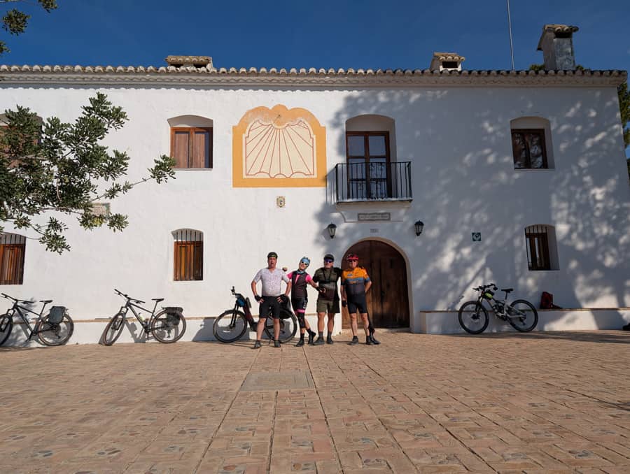 Esencias del Mediterraneo en bici: viñedos, arrozales y plantaciones de naranjas