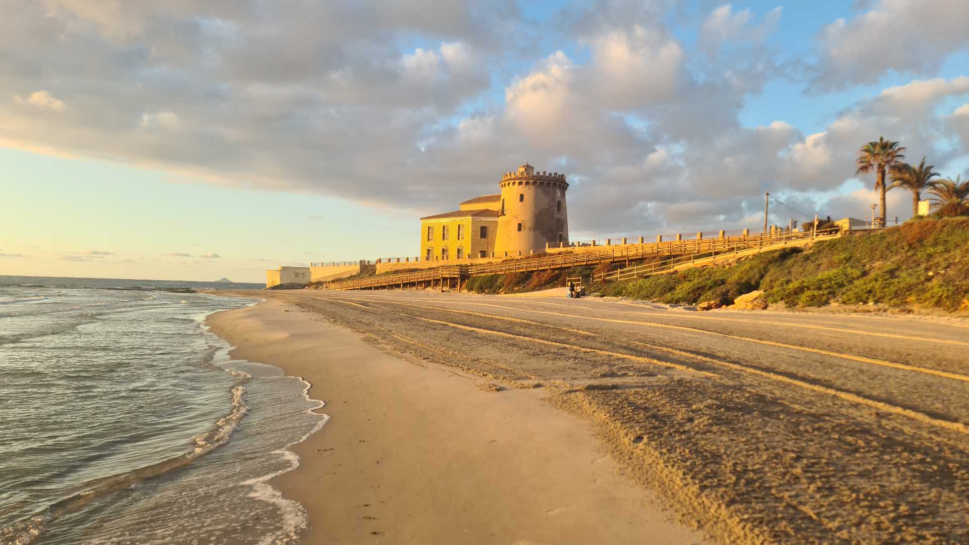 Pilar de la Horadada PLAYA DEL CONDE