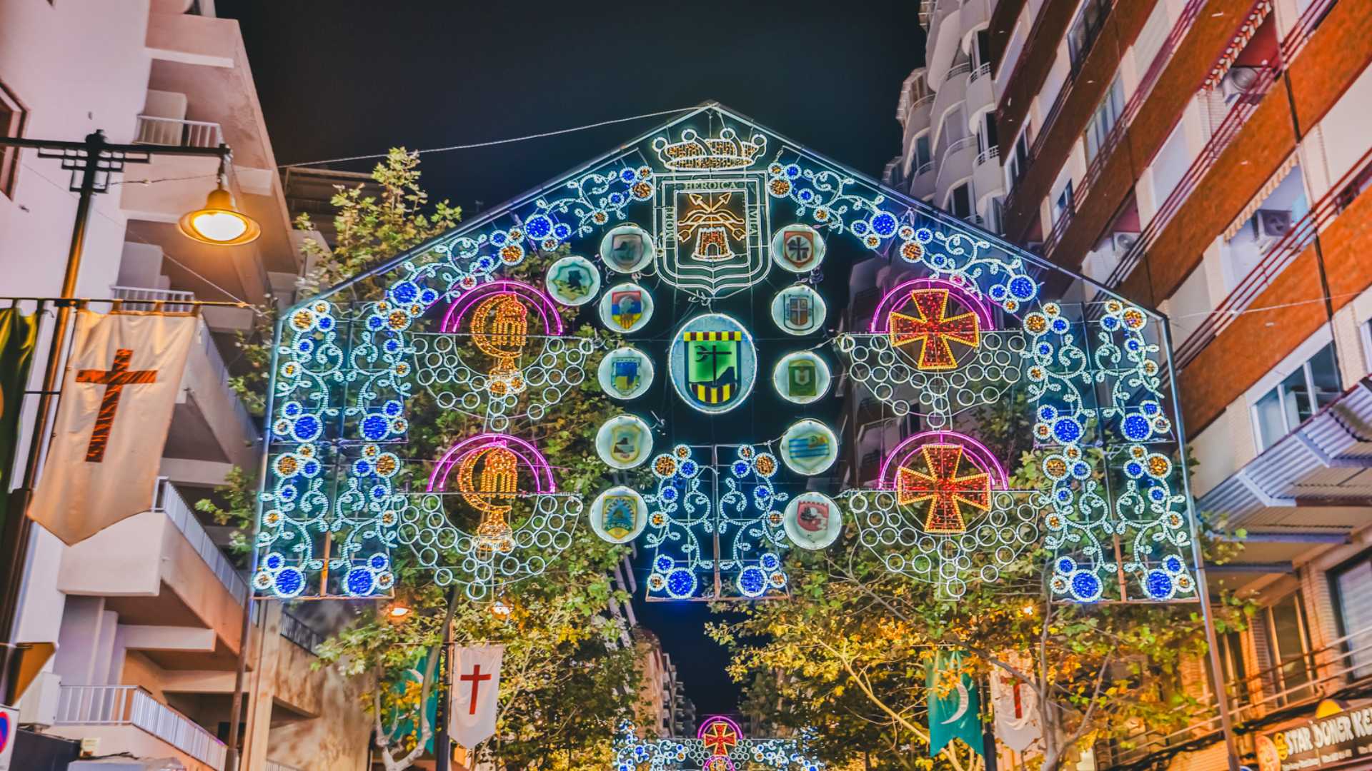 FIESTAS PATRONALES: MOROS Y CRISTIANOS CALPE 2025