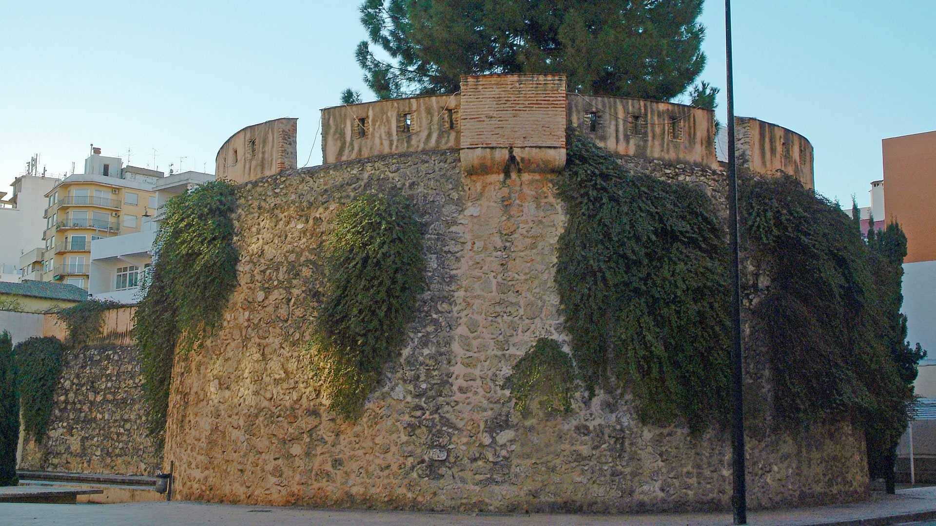 Gandia's town walls 