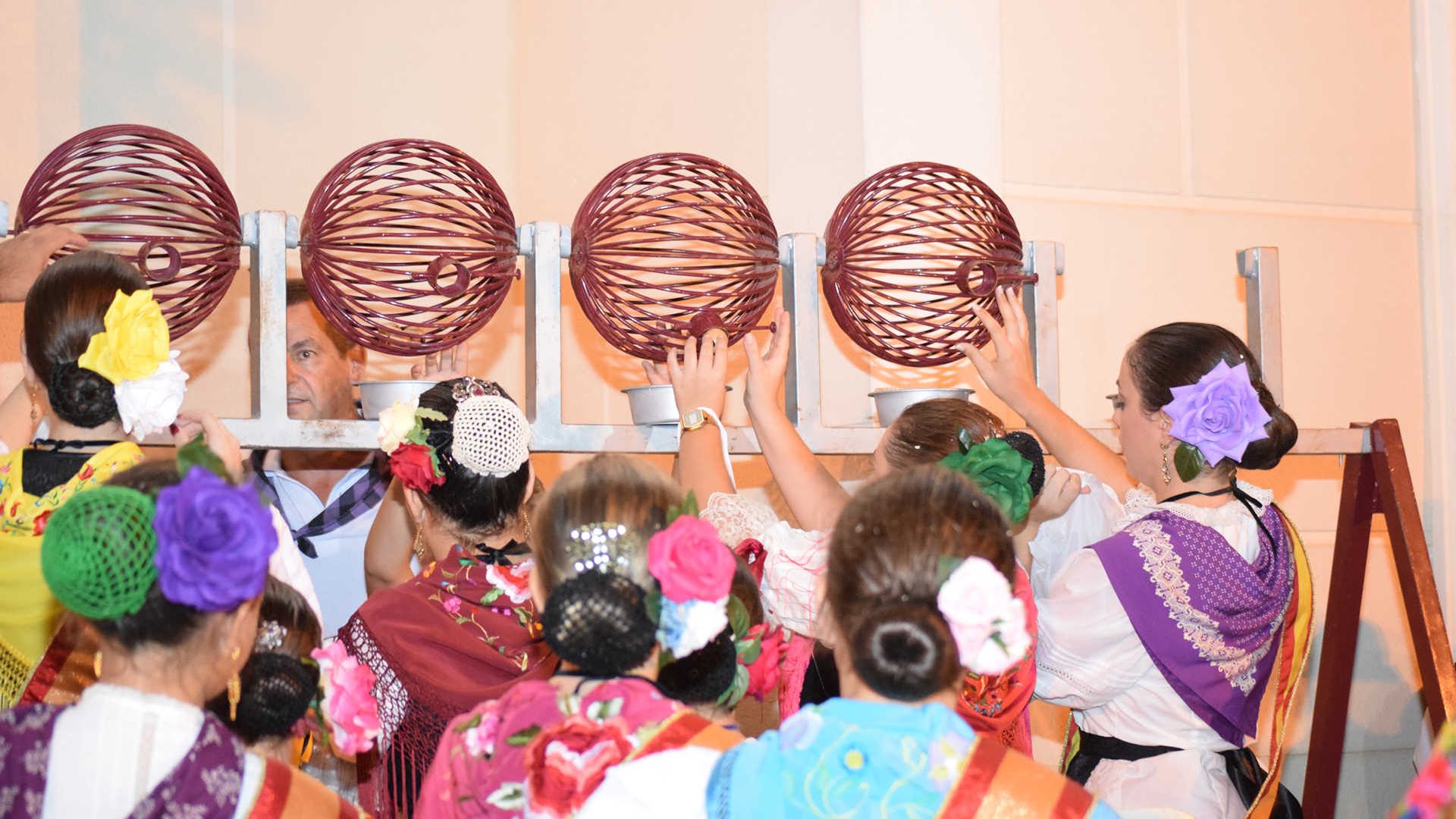 FIESTAS Y ROMERÍA DEL PILAR DE BENEJÚZAR