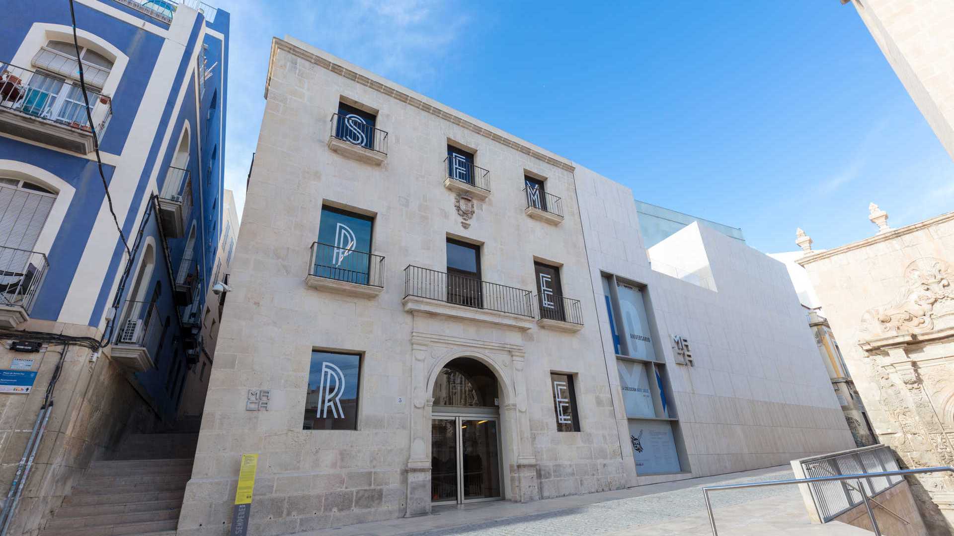 Alicante’s Contemporary Art Gallery, a world of art