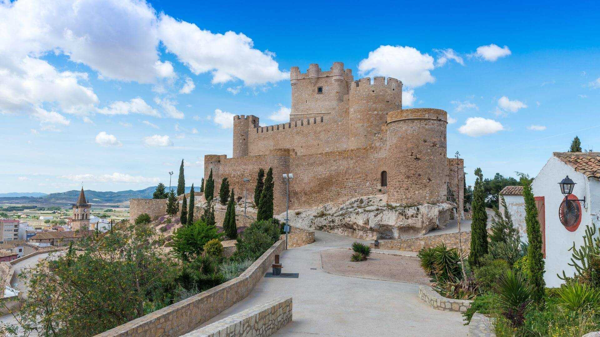 Eine Reise in die Vergangenheit in der  Burg Villena