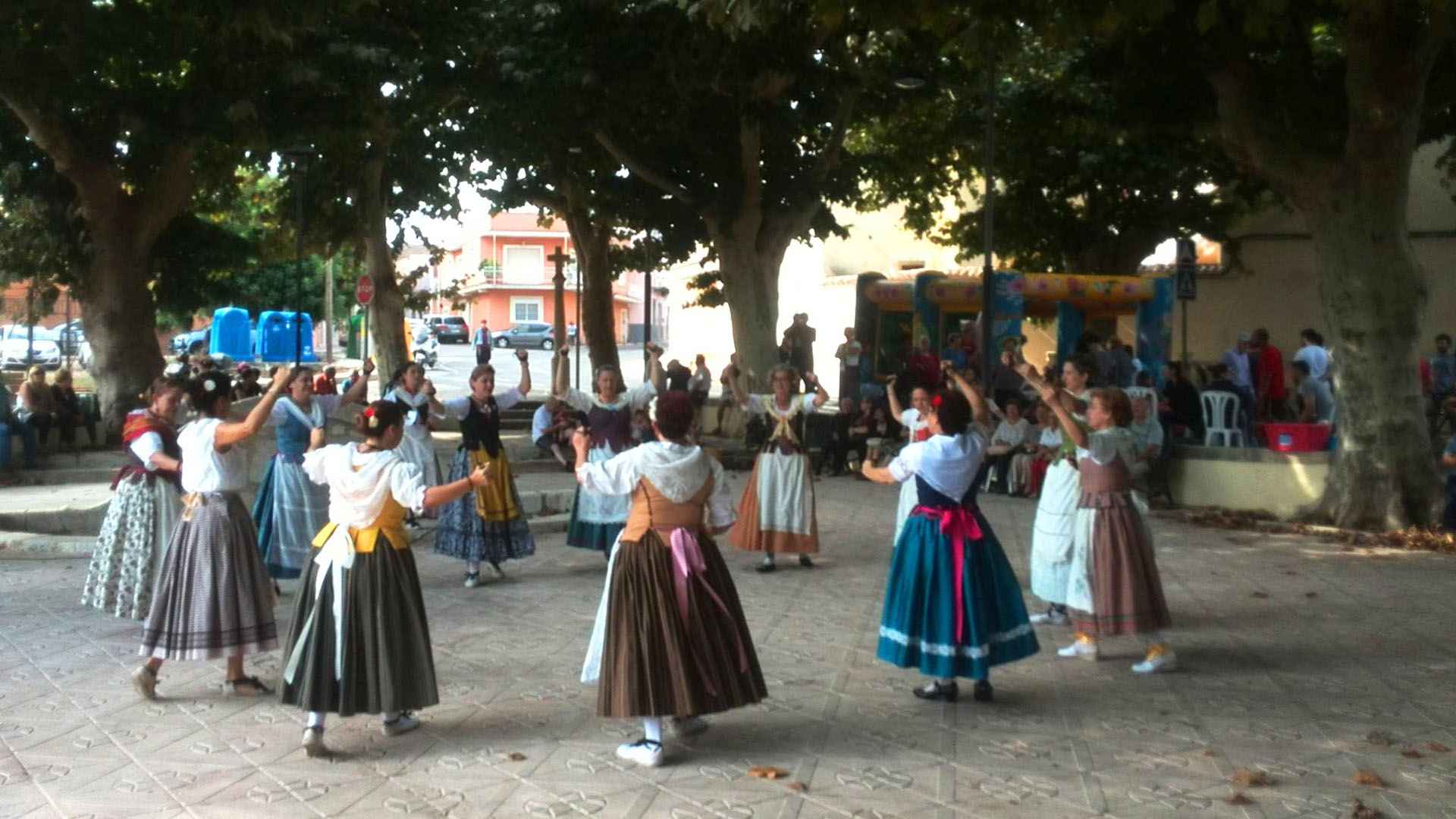 Festival de Balls al Carrer