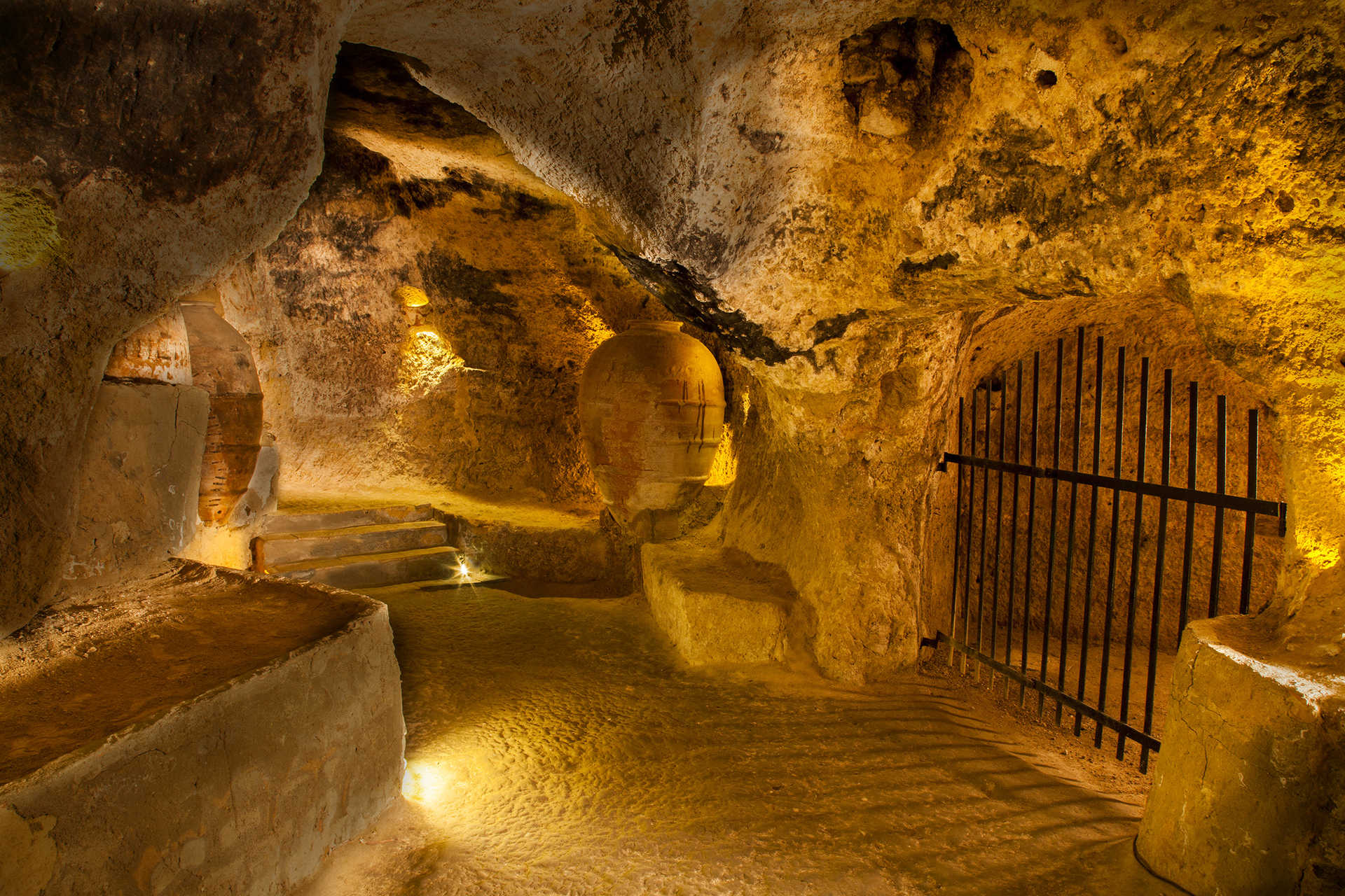 Grottes de la Villa en Requena