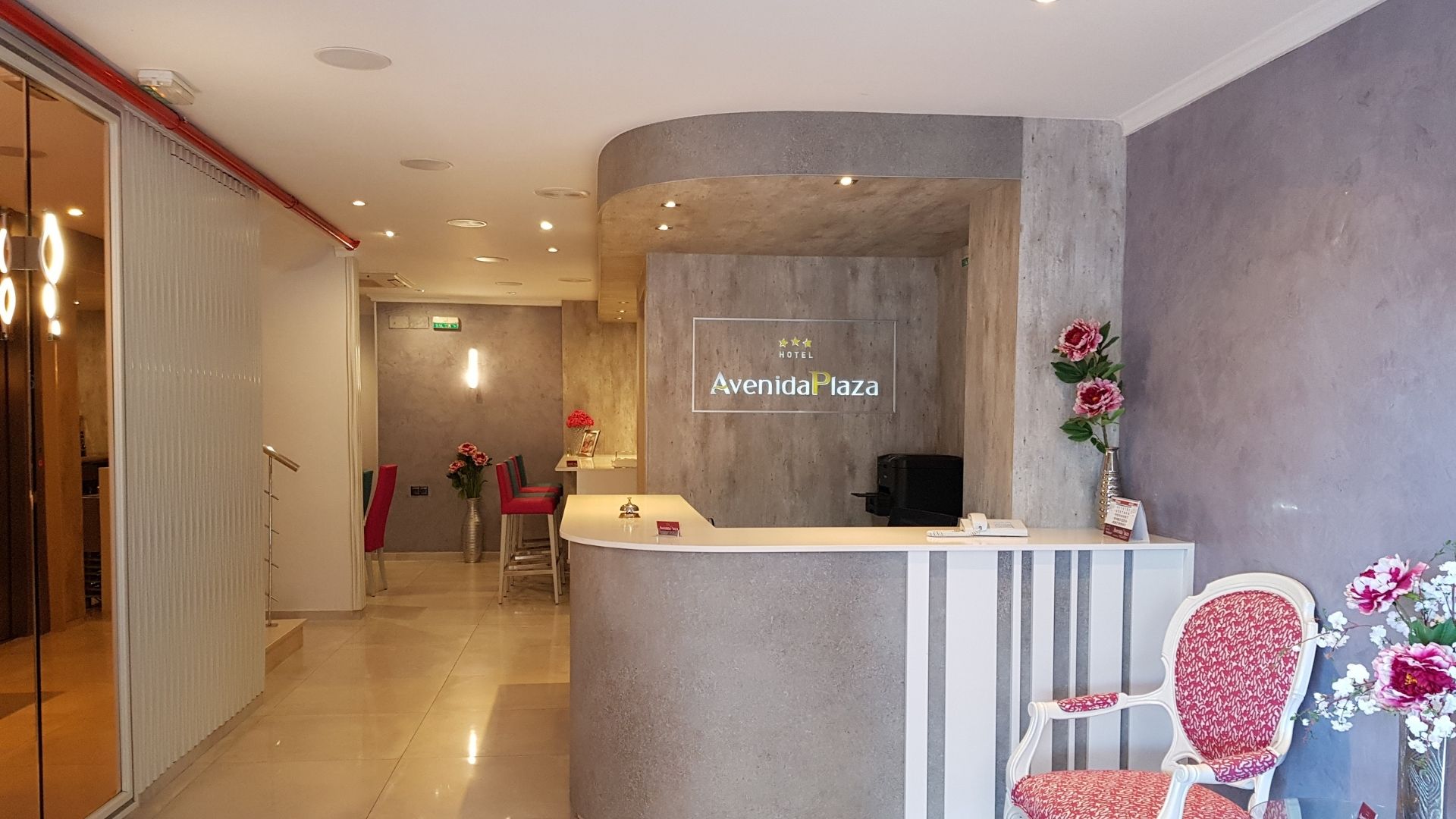 hotel avenida plaza,