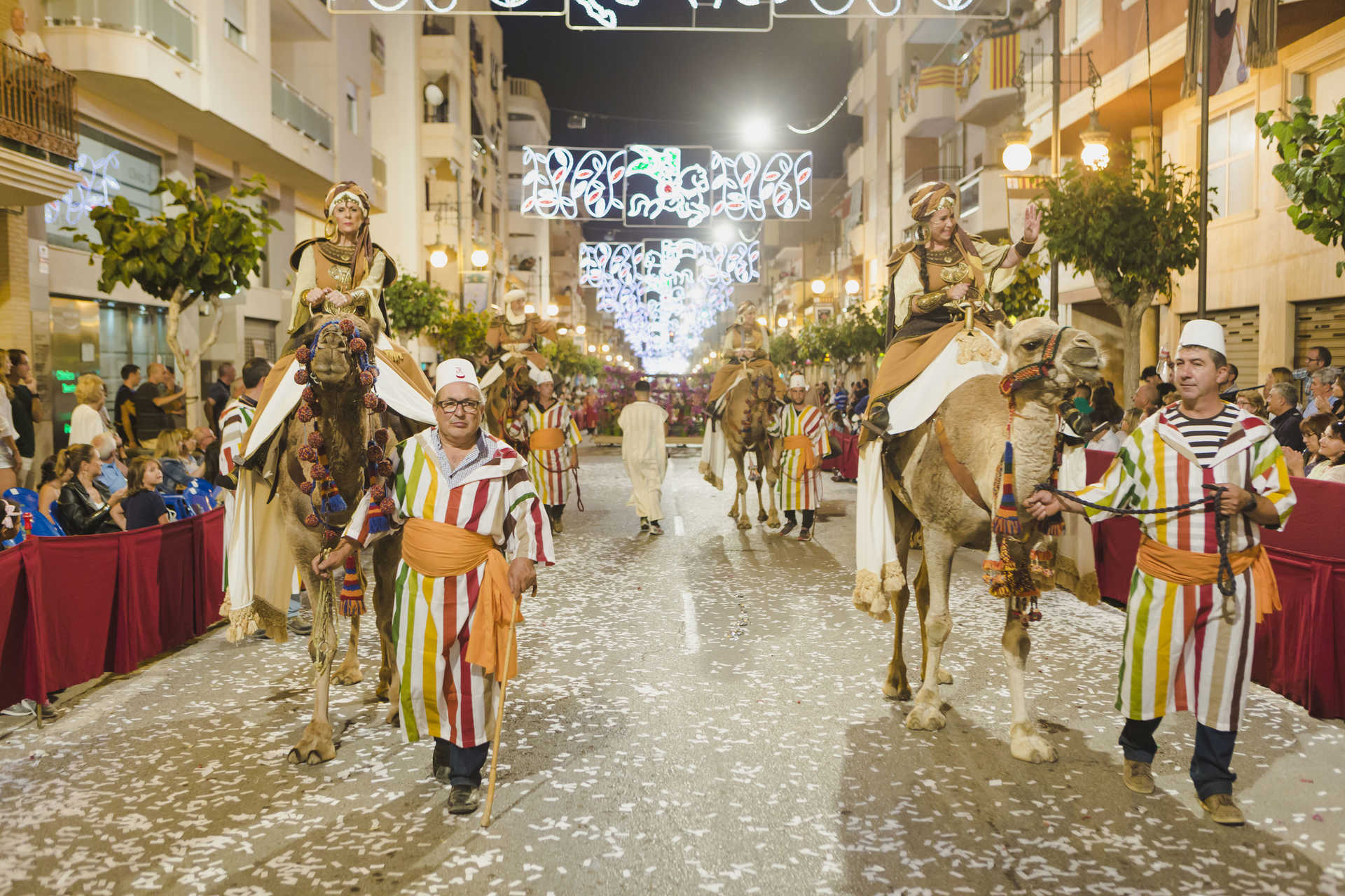 Moros i Cristians en honor de la Mare de Déu dels Desemparats