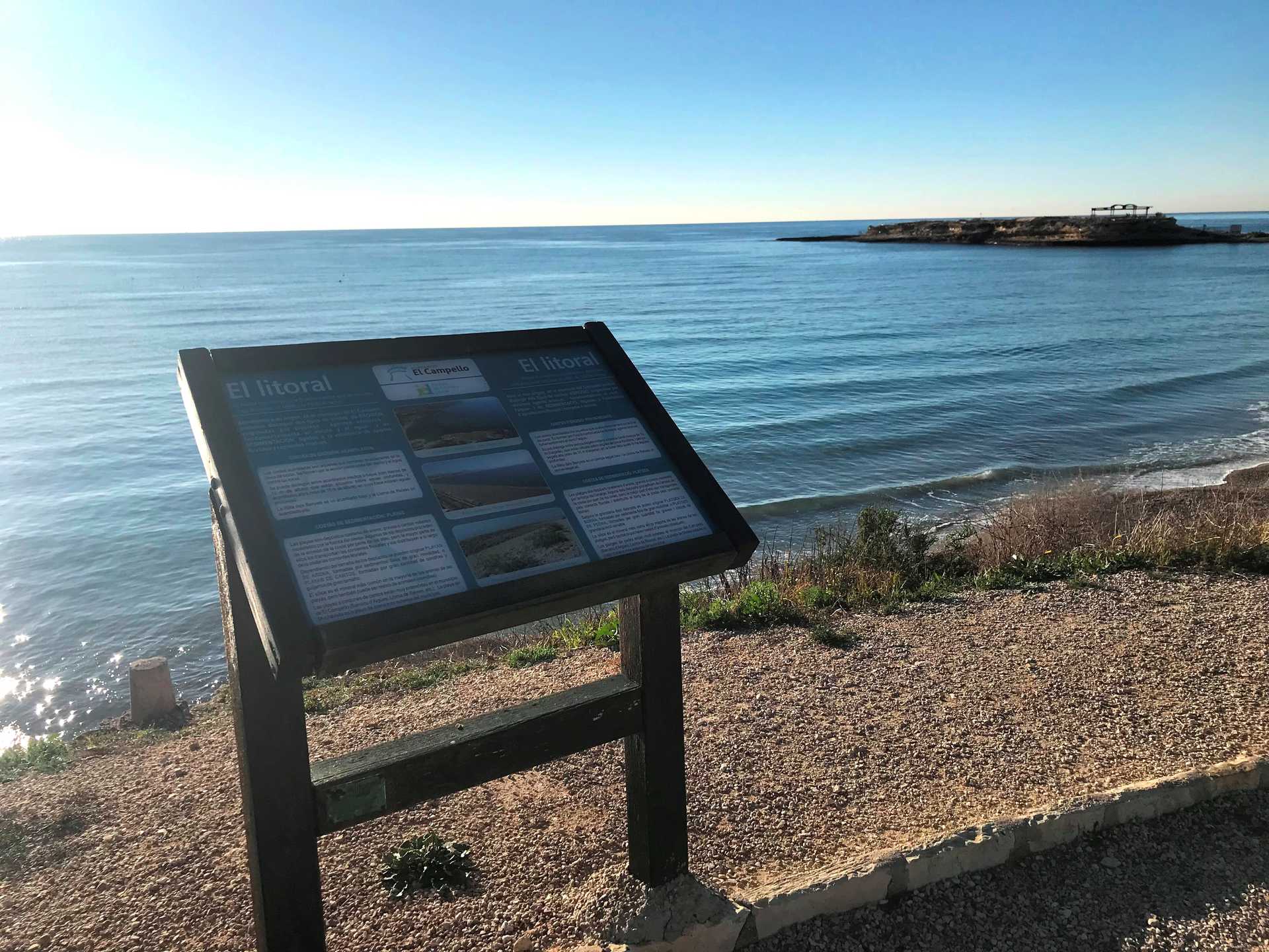 Paseo de Voramar de les Escultures