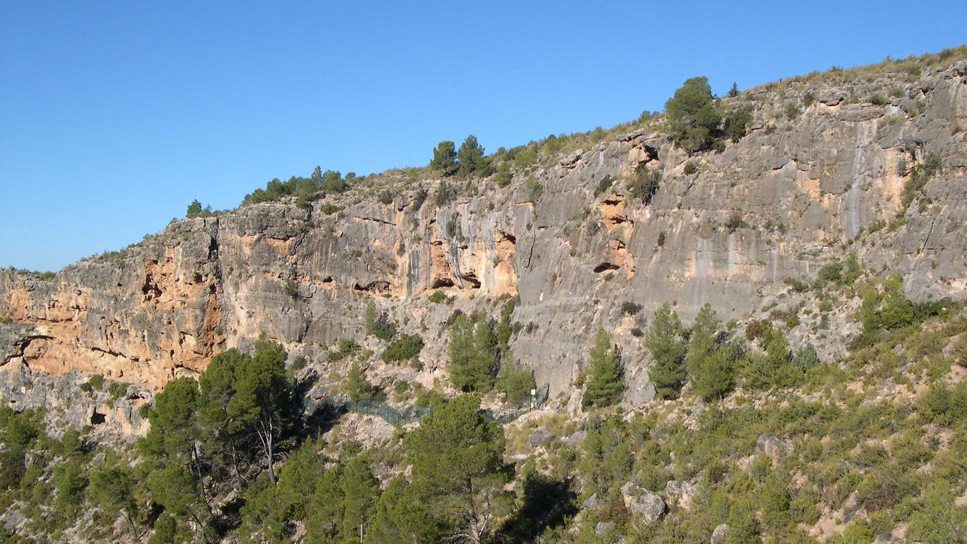 Pinturas rupestres del abrigo de las Monteses Jalance