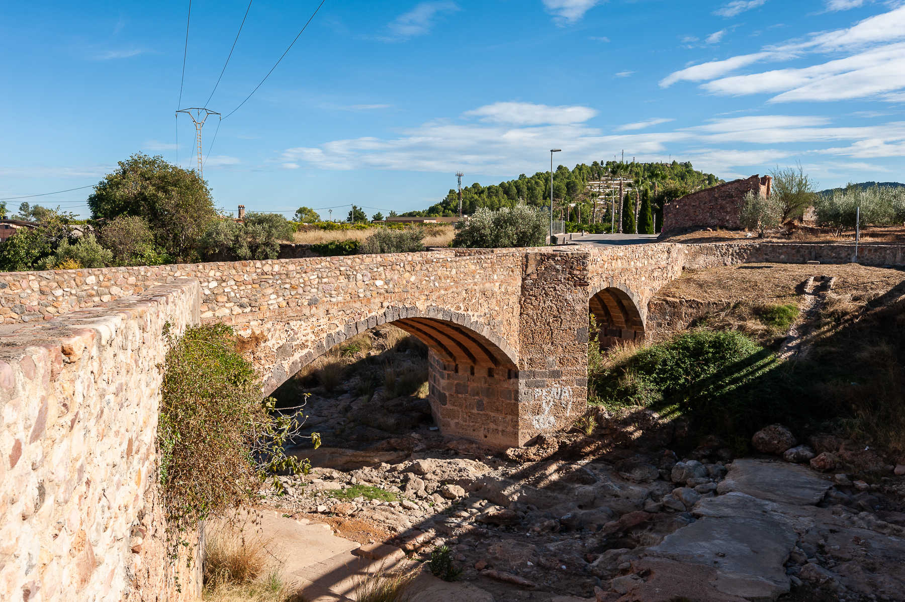 Mittelalterliche Brücke Sonella