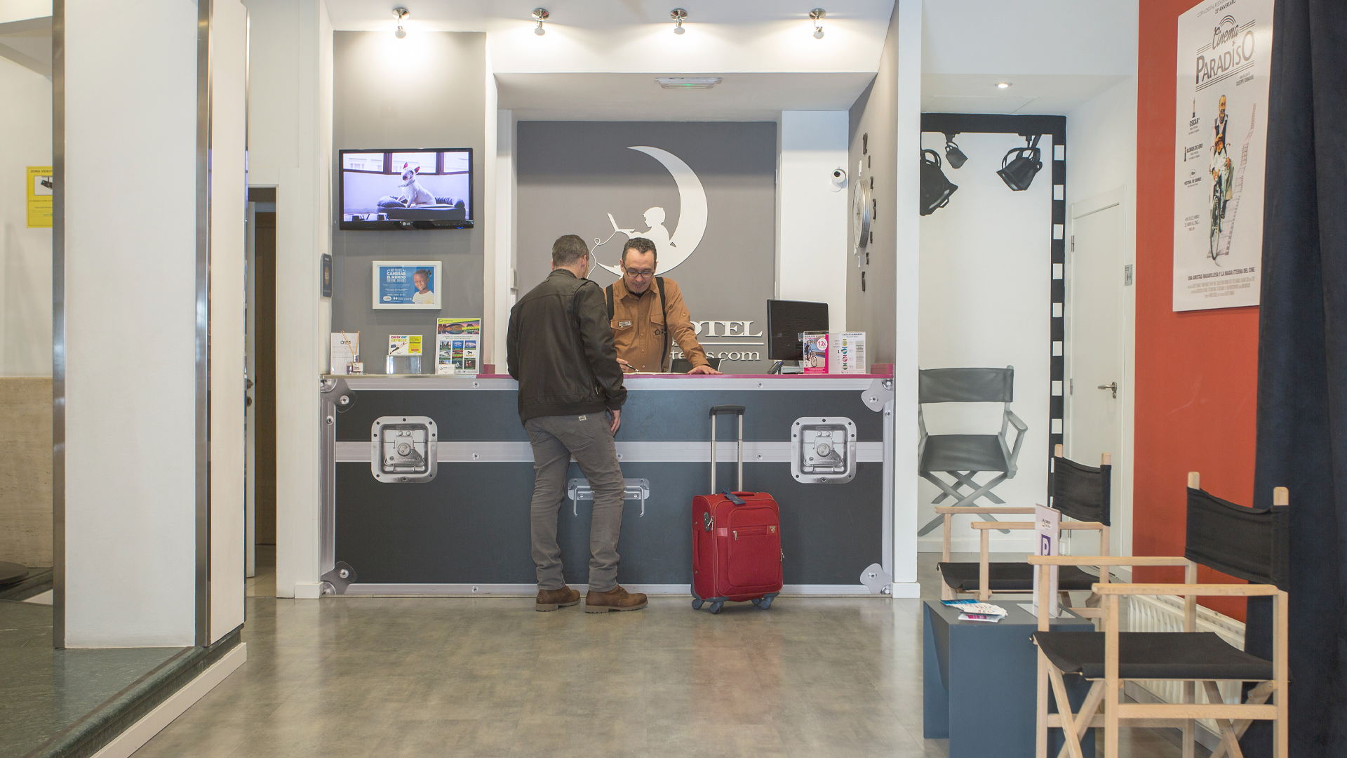 CASUAL VALENCIA DEL CINE