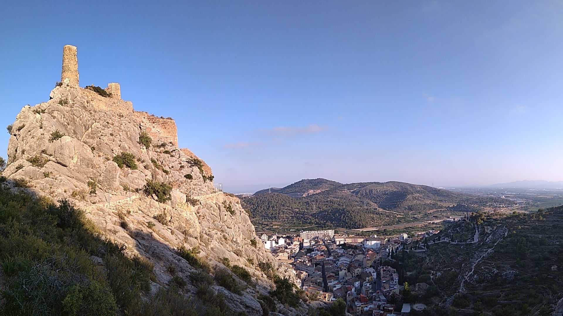 Visita guiada al Castillo de Borriol y la Moreria.