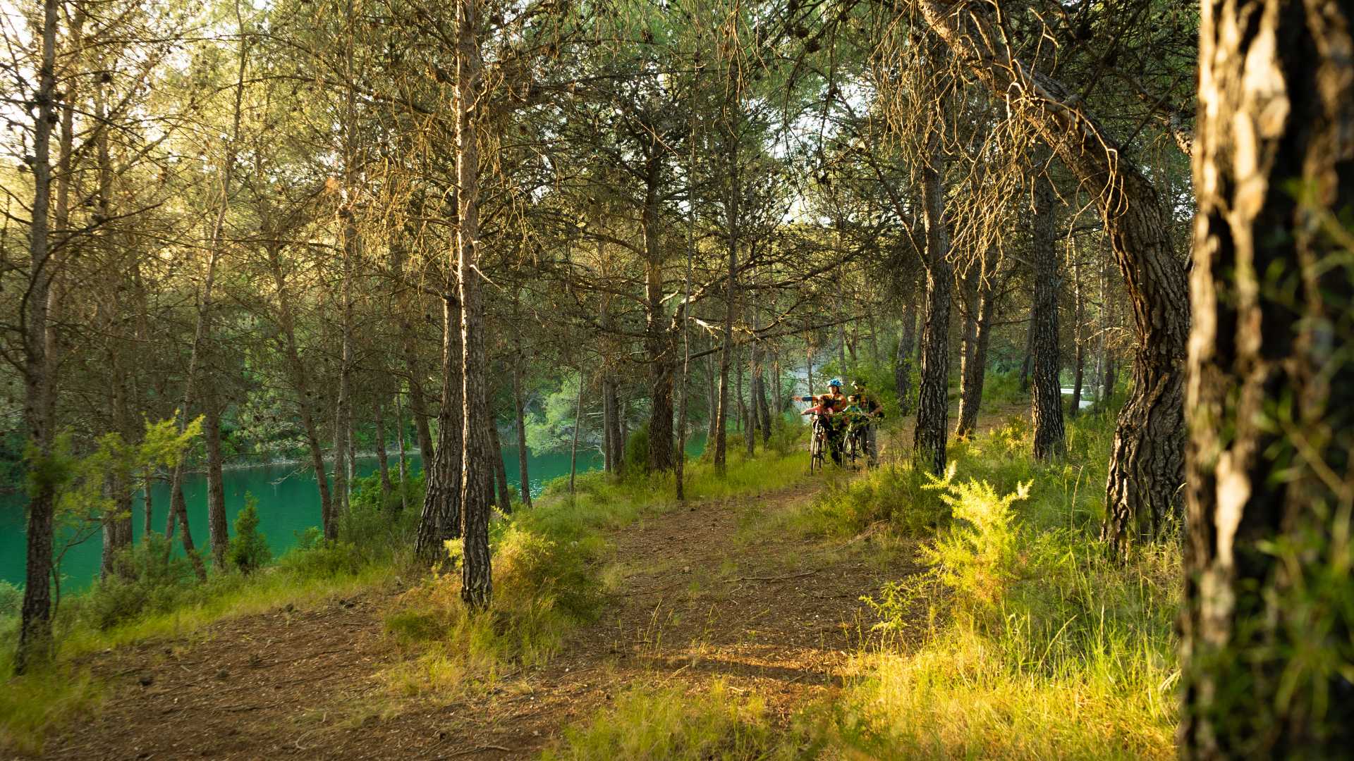 Slow Cycling. El Salto de la Novia en 2 jours et 1 nuit.
