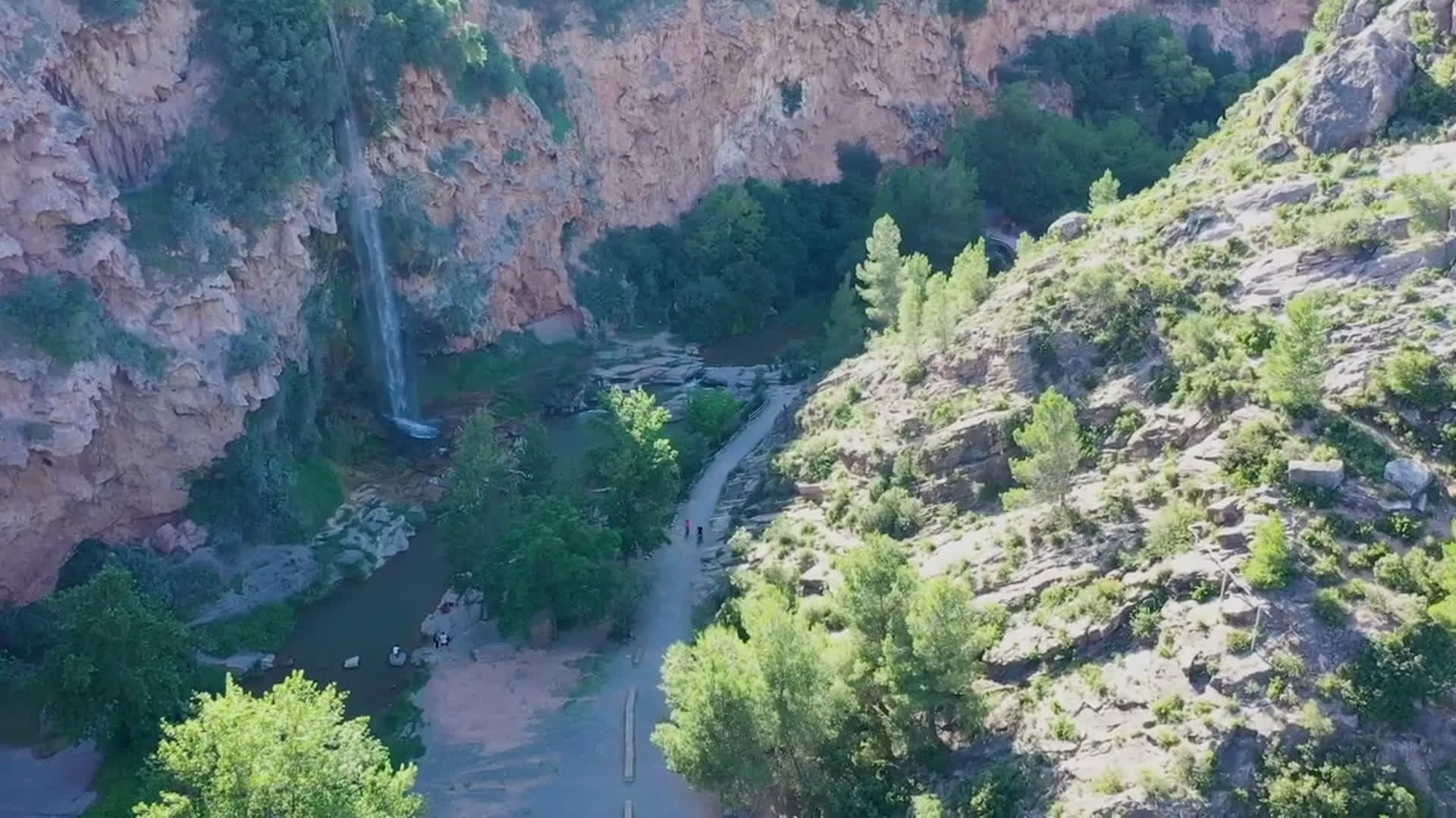 Slow Cycling. El Salto de la Novia en 2 jours et 1 nuit.